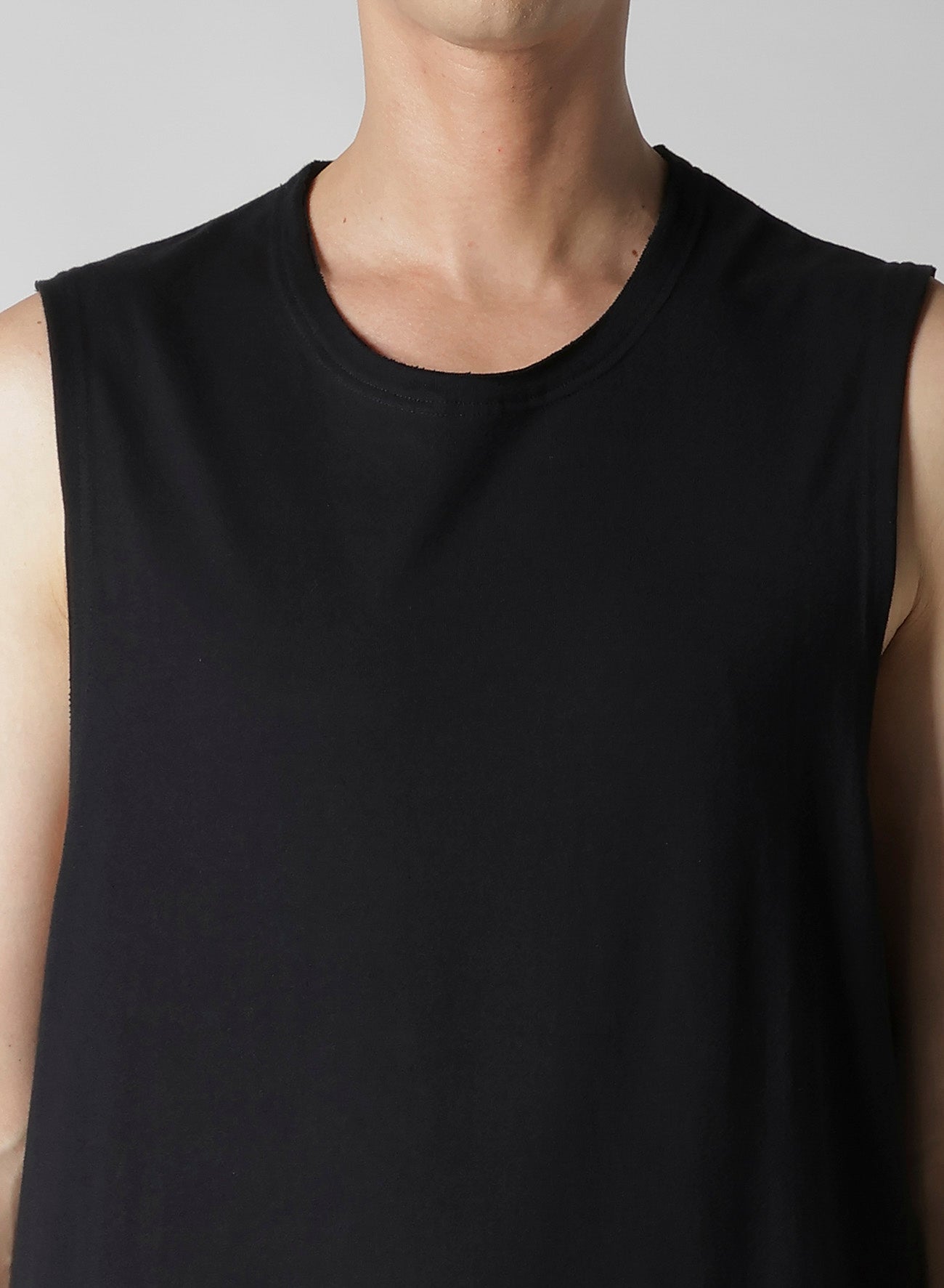 REGULATION JERSEY RELAXED FIT VEST