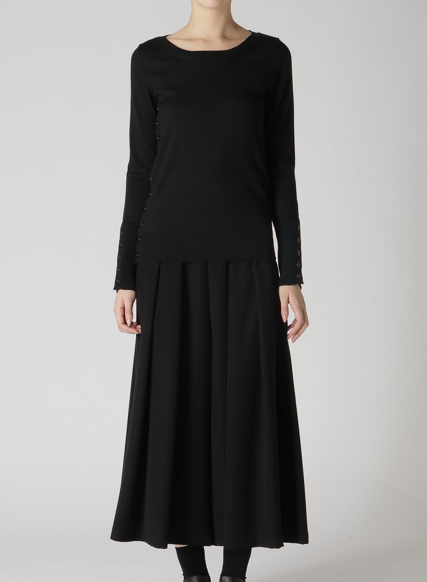 STANDARD SOFT WOOL WASHABLE PLAIN STITCH SIDE SWEATER