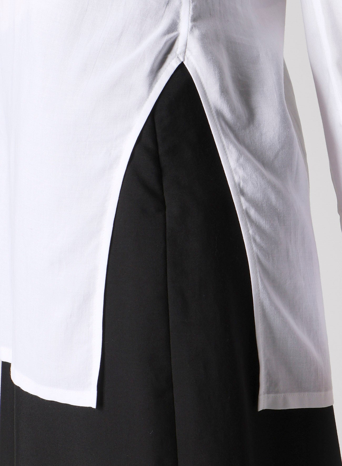 SOFT LAWN SHOULDER PUFF SHIRT