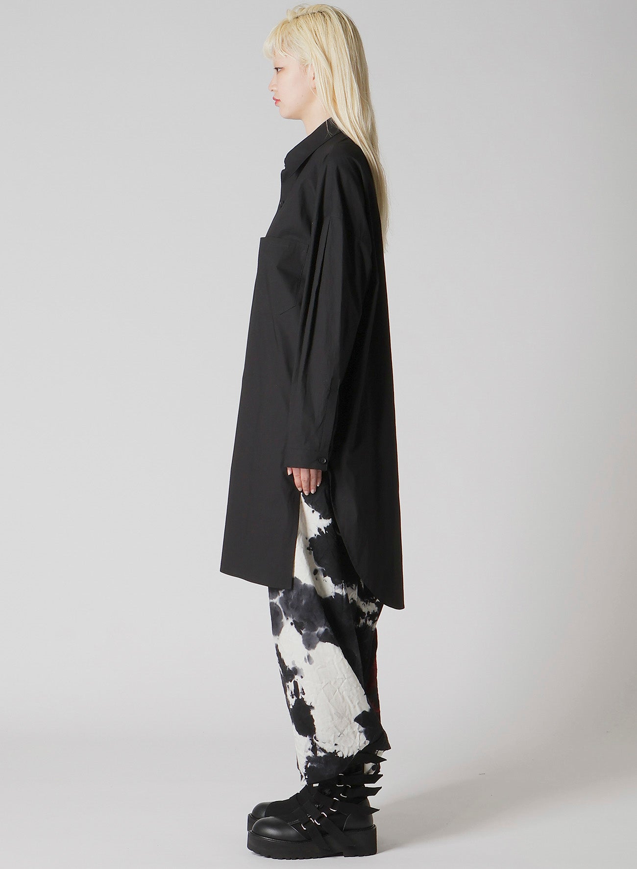 TYPEWRITER SHOULDER TOP TUCK SHIRT