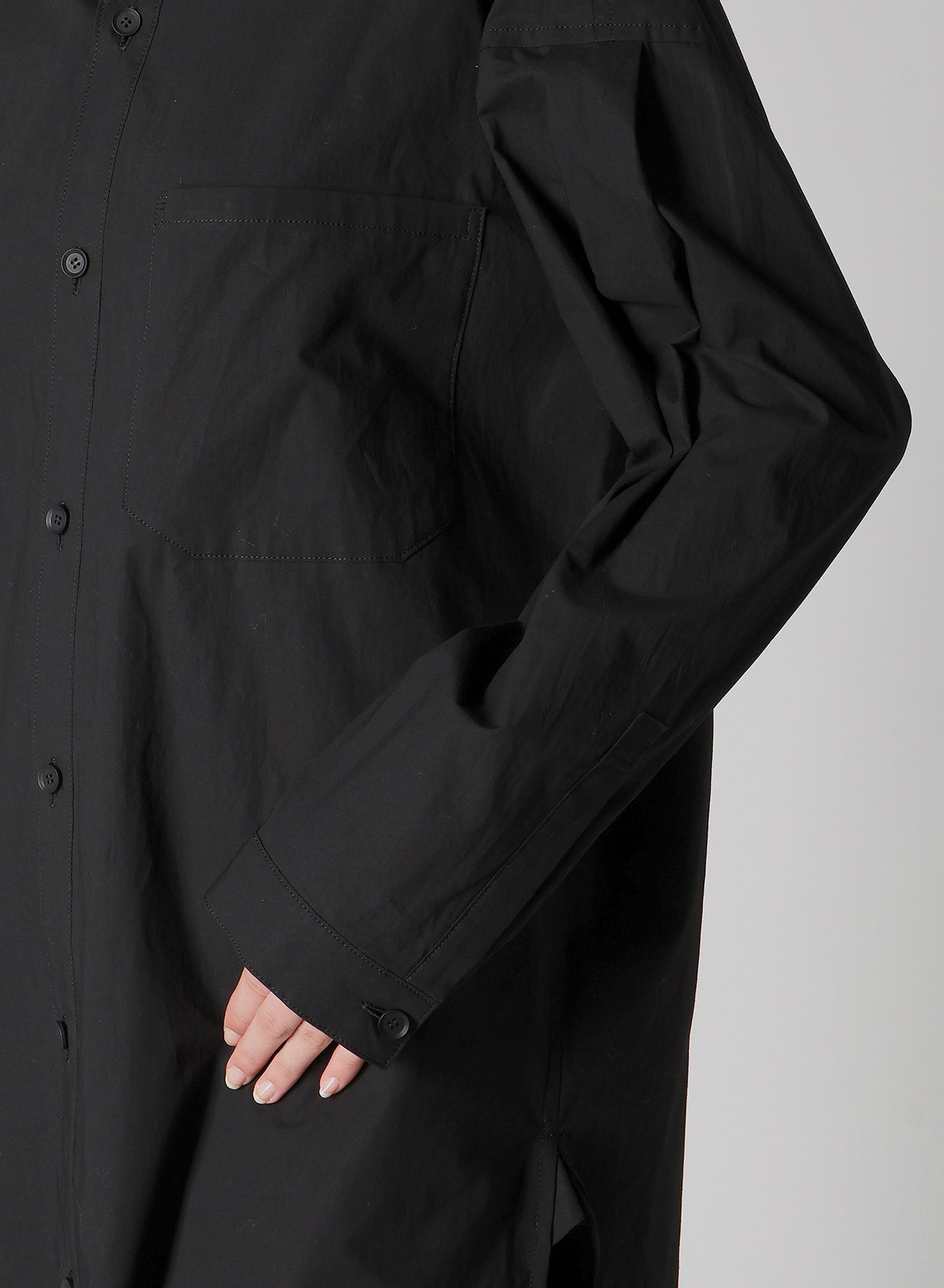 TYPEWRITER SHOULDER TOP TUCK SHIRT