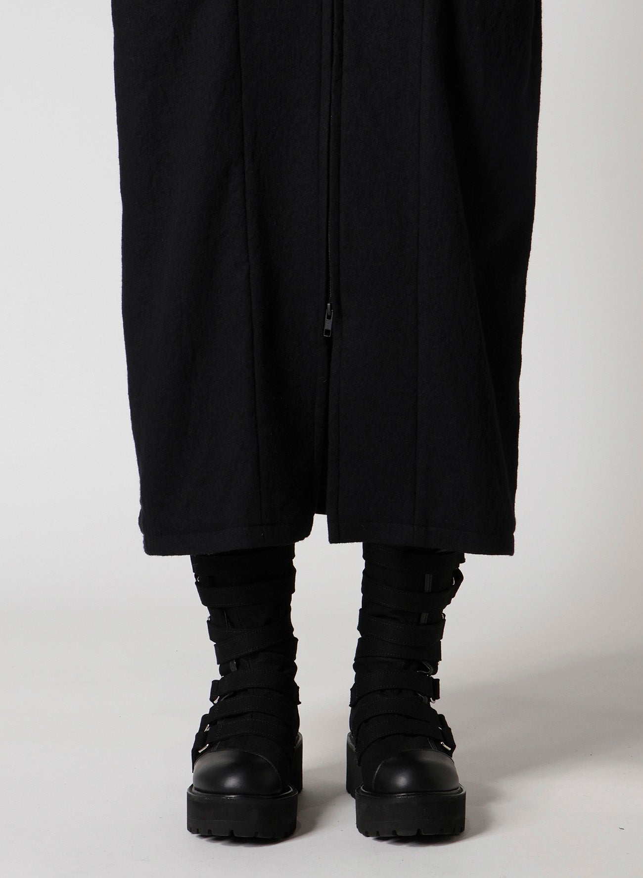 SHRINKED SERGE BALLOON SLEEVE COAT