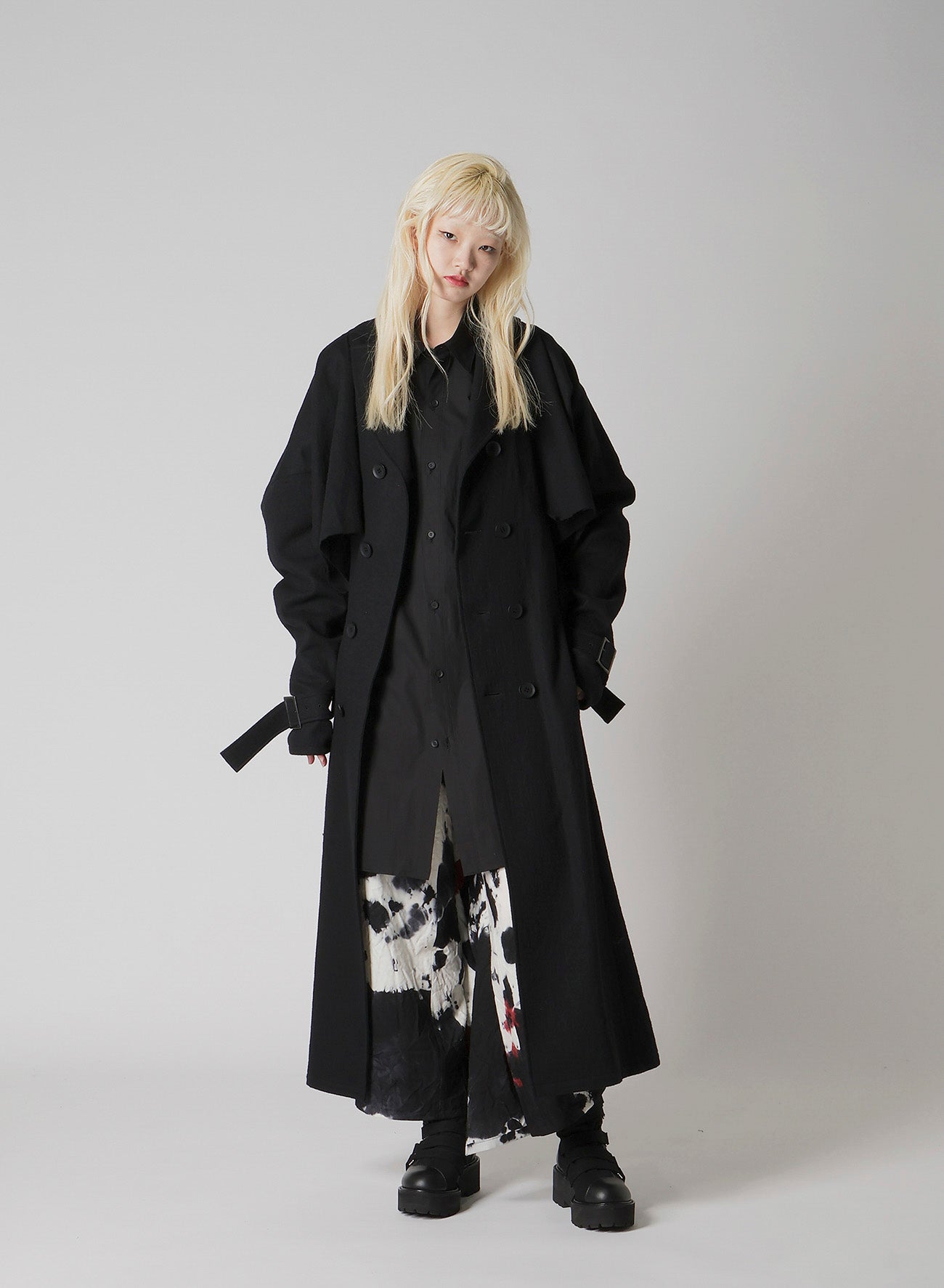 SHRINKED SERGE TRENCH COAT WITH BELT