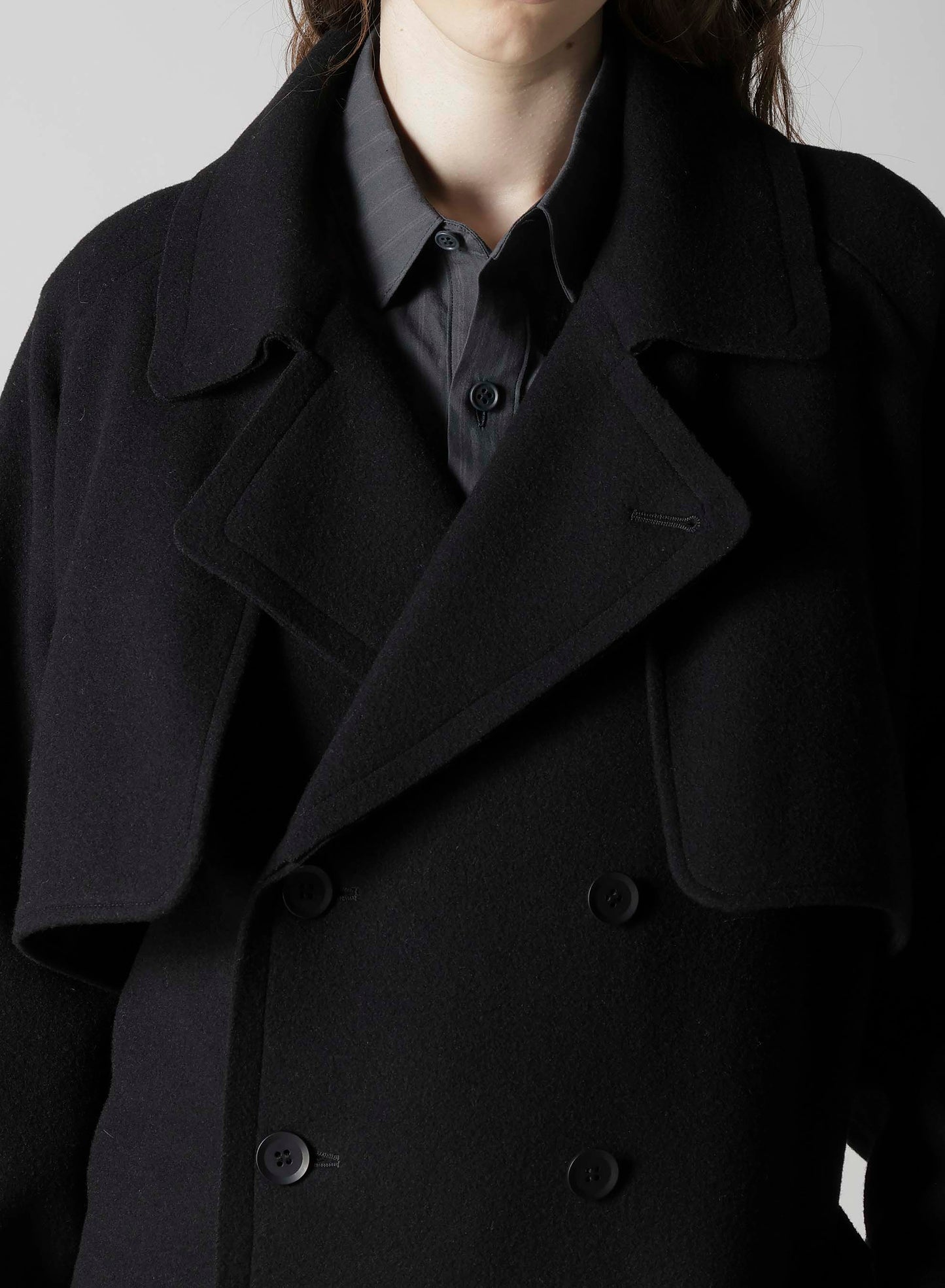 WOOL MOSSER BACK DRAPE TRENCH COAT