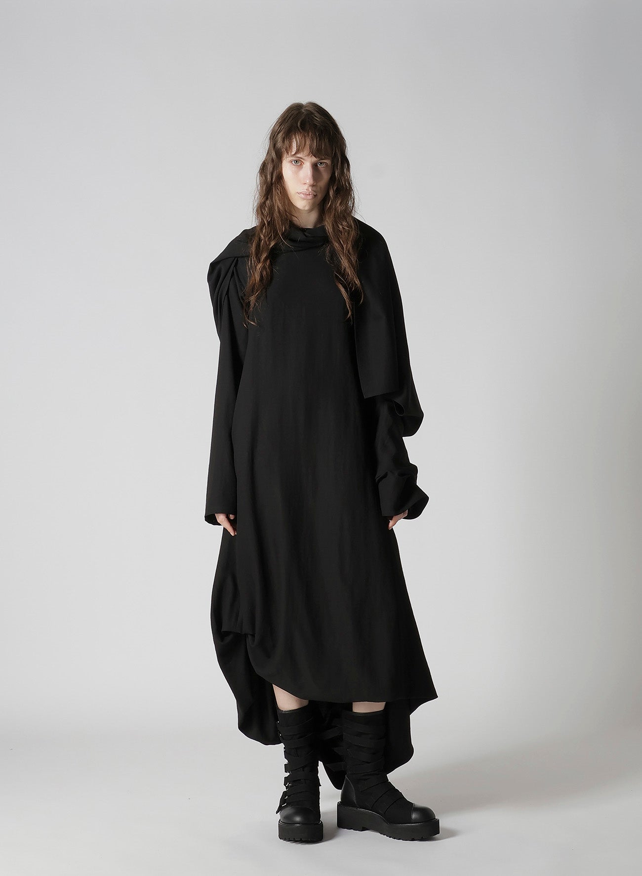 MILLED GABARDINE DRESS WITH SCARF