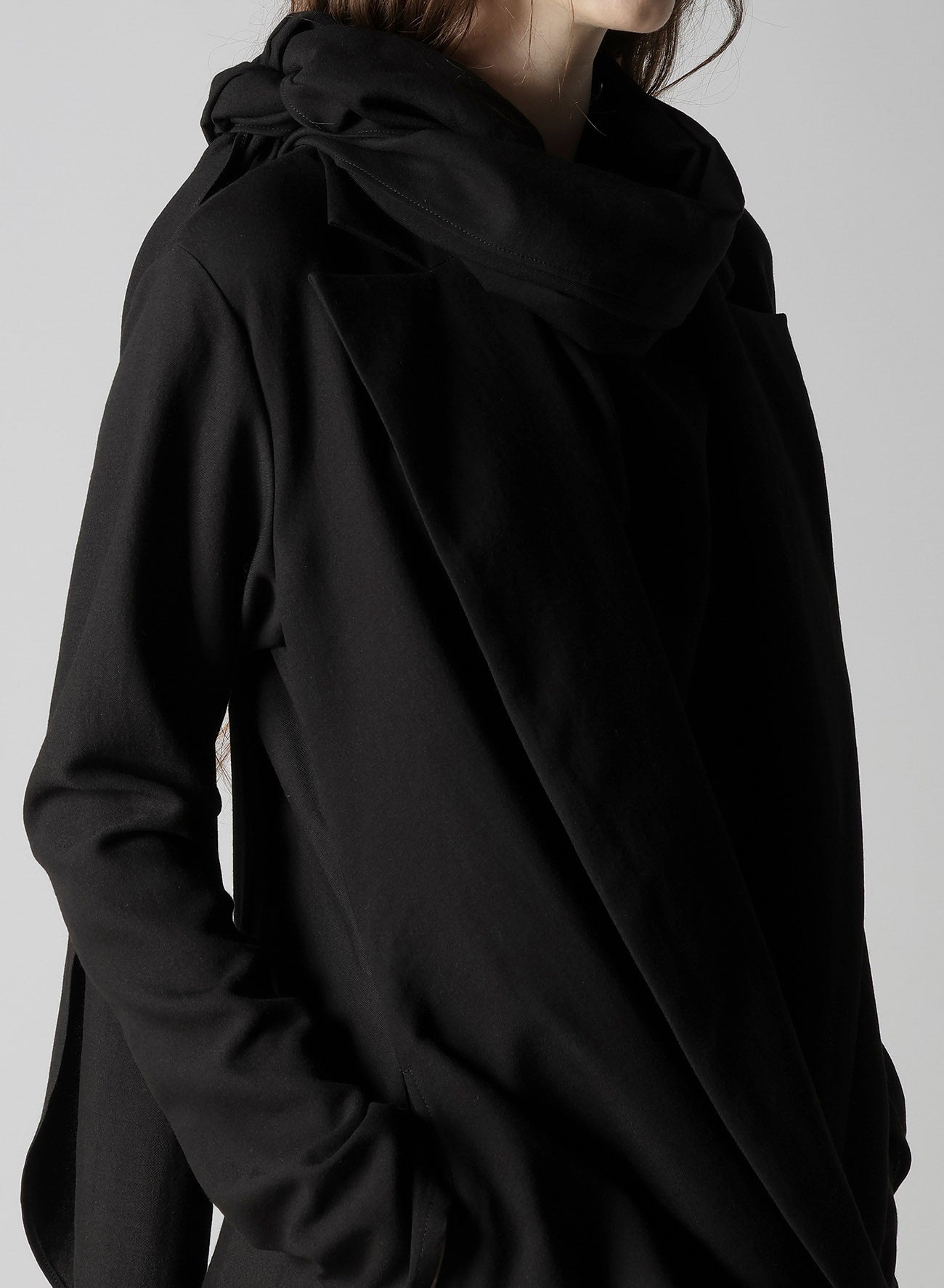 MILLED GABARDINE TWIST DRESS WITH SCARF