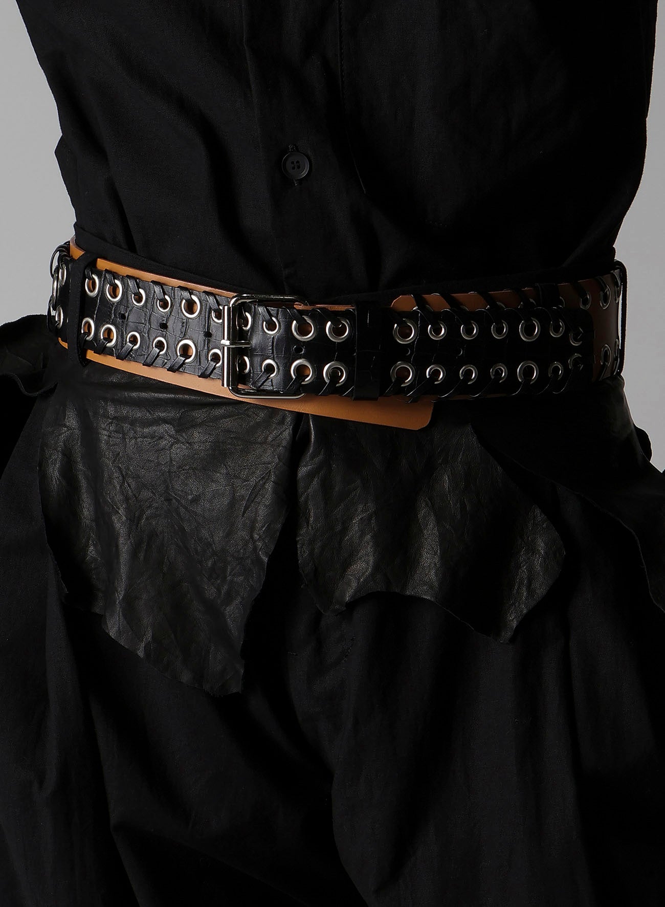 KIP+ CROCODILE LEATHER CODE LOOP EYELET BELT