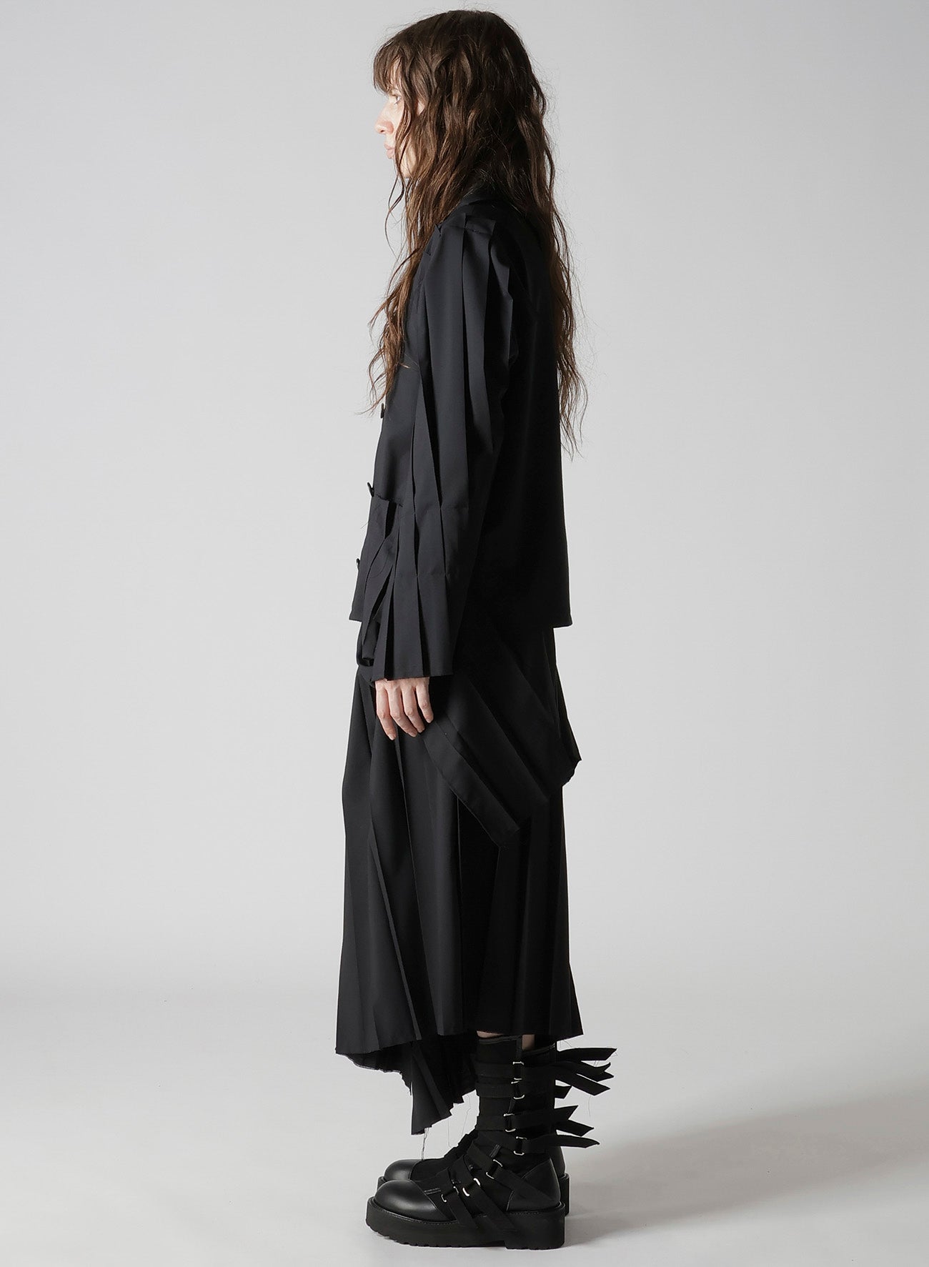 TROPICAL PLEATS SLEEVE JACKET