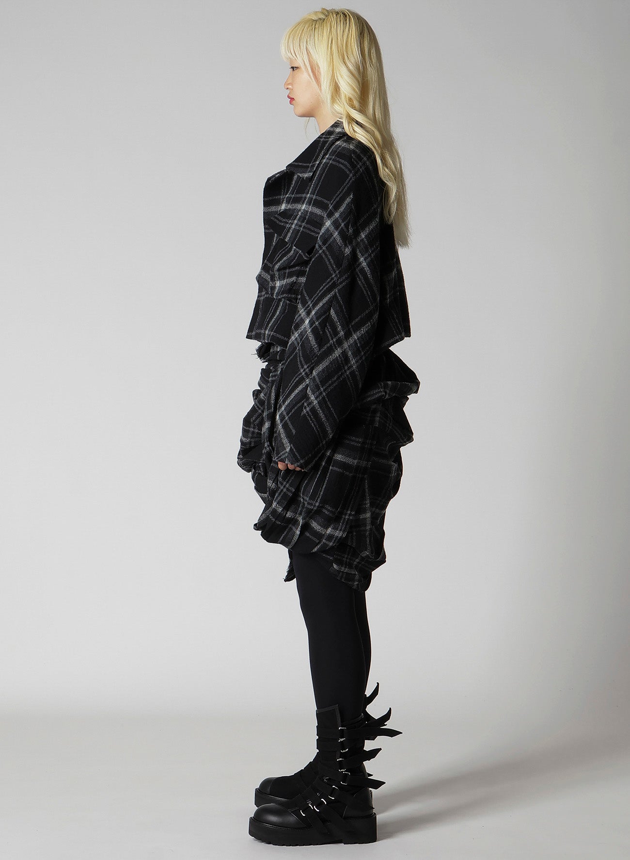 PLAID PATTERN FLAP POCKET JACKET