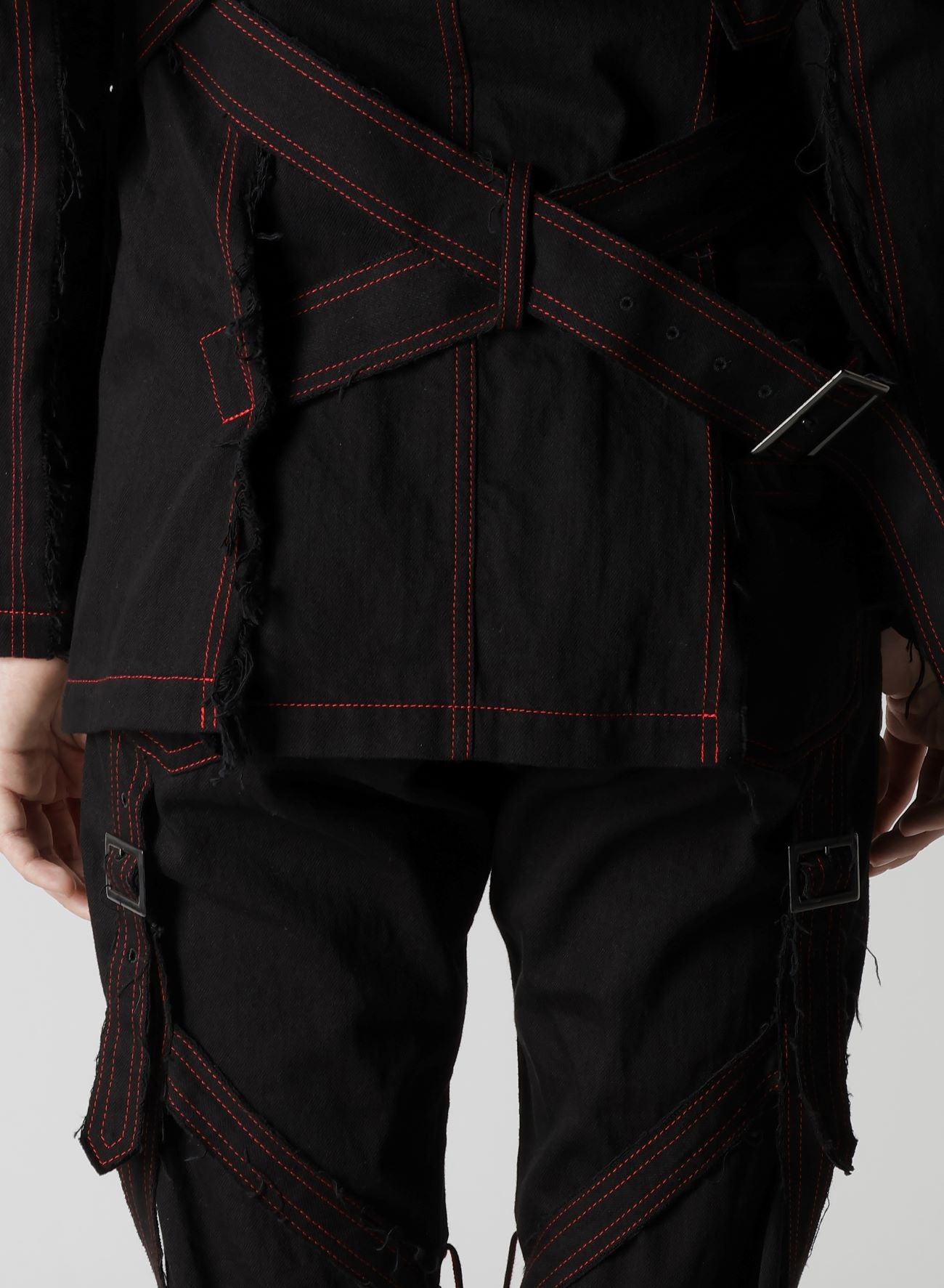 BLACK DENIM BELTED JACKET
