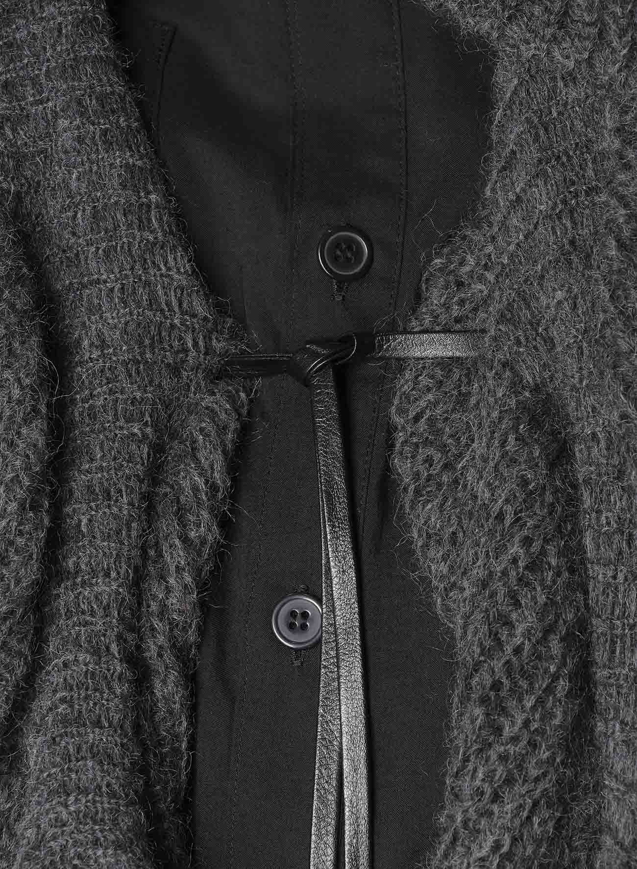 LOOSE TENTION RIB FLUFFY FRILLED SCARF