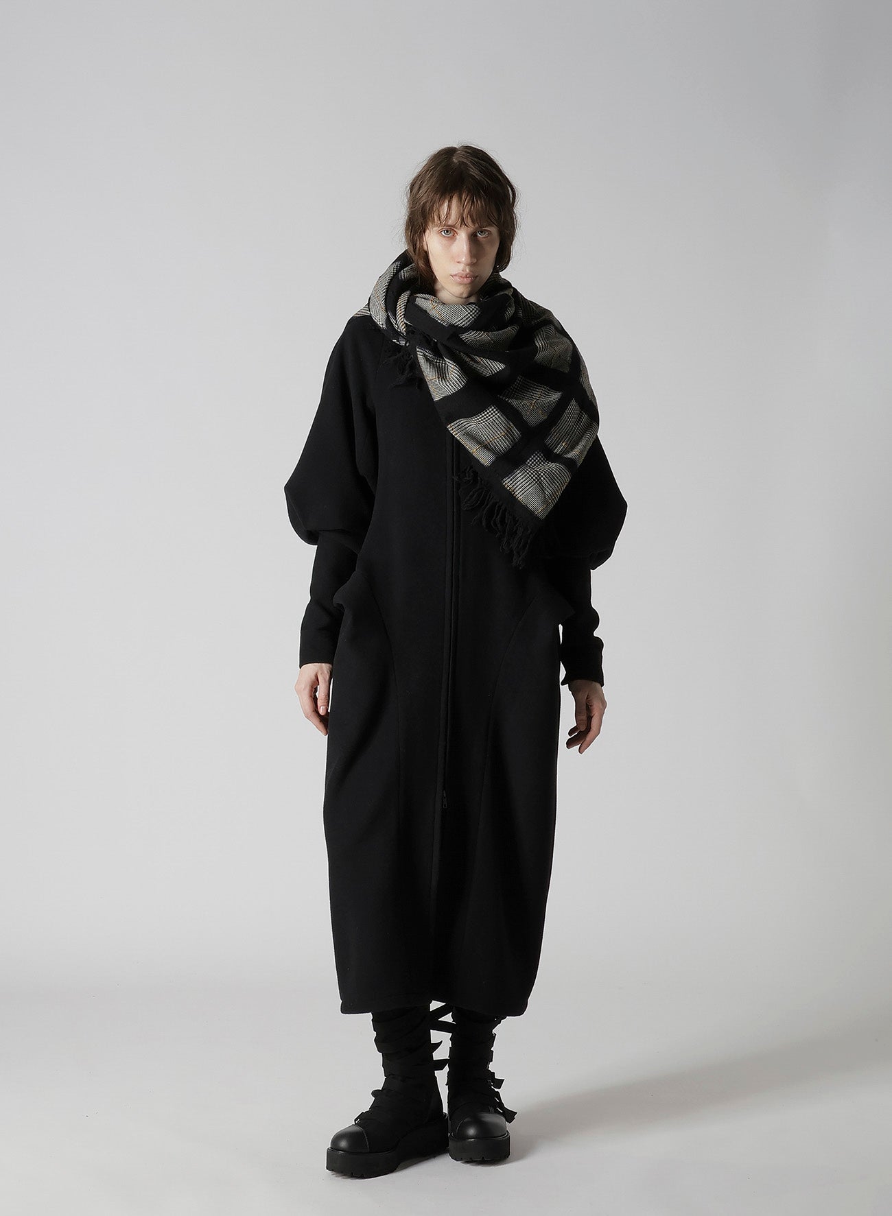 ITAJIME DYED STAGGERED BIG SCARF