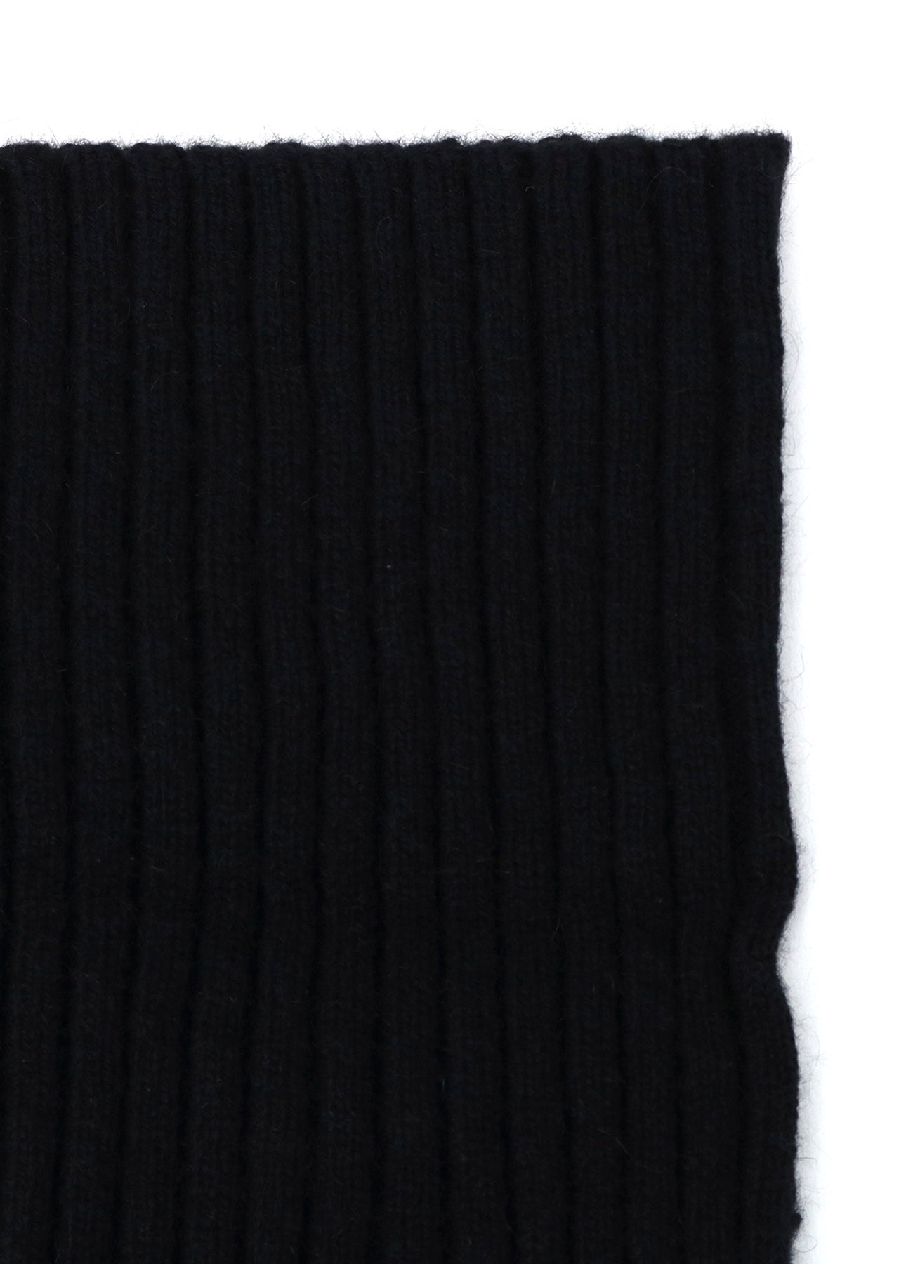 CRUSHED RIB NECKWARMER