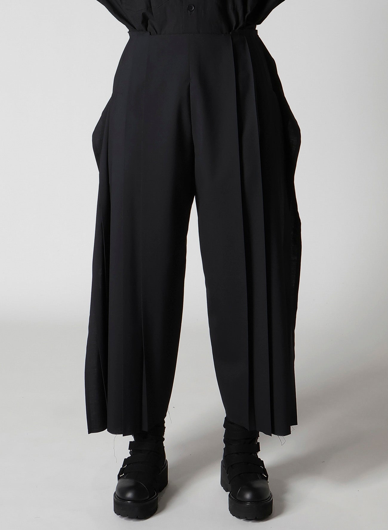 TROPICAL PLEATS PANTS