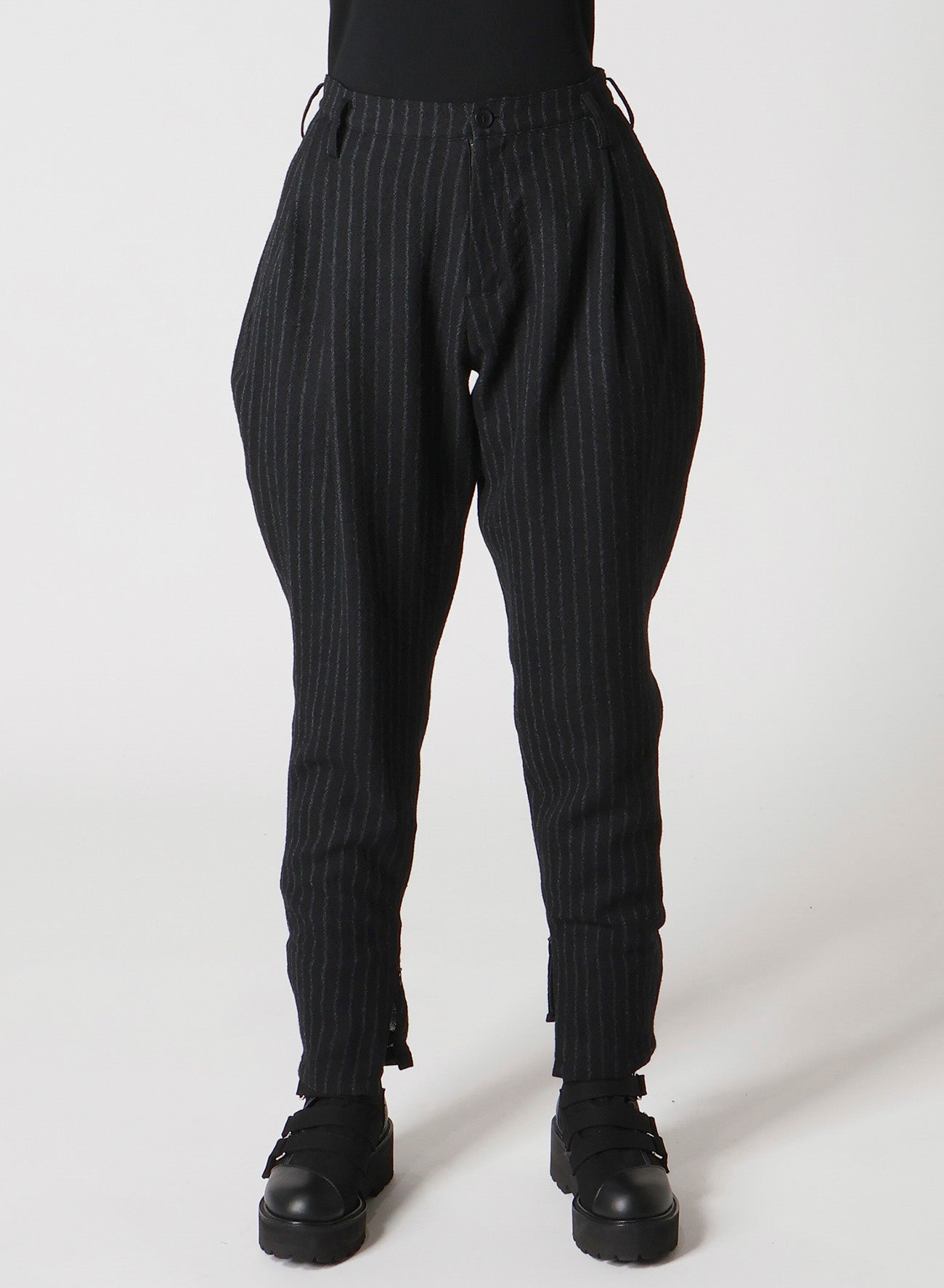 STRIPE GAUZE TUCK SLIM PNATS