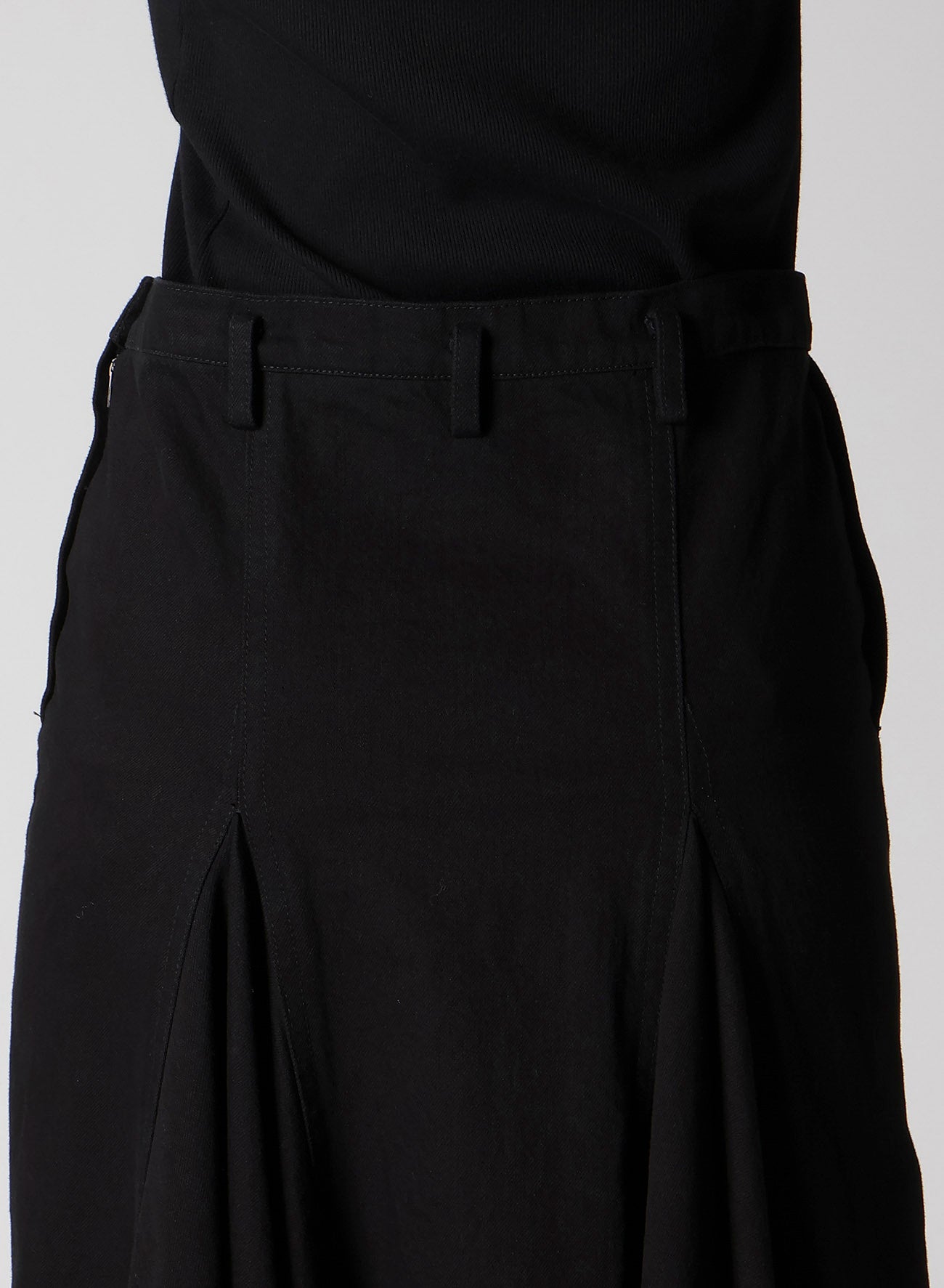 DAMEGED DENIM PANELED SKIRT