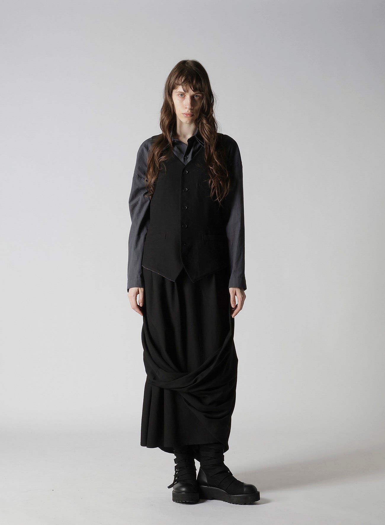 MILLED GABARDINE TWIST SKIRT