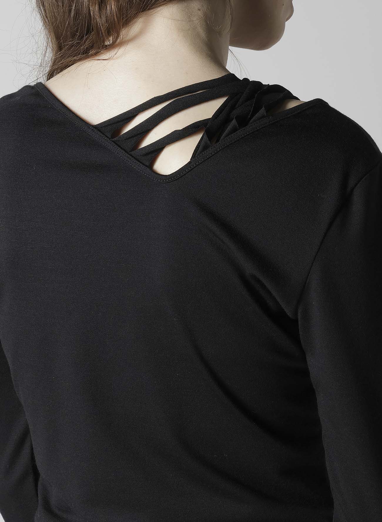 PLAIN STITCH SLIT CROSS T-SHIRT