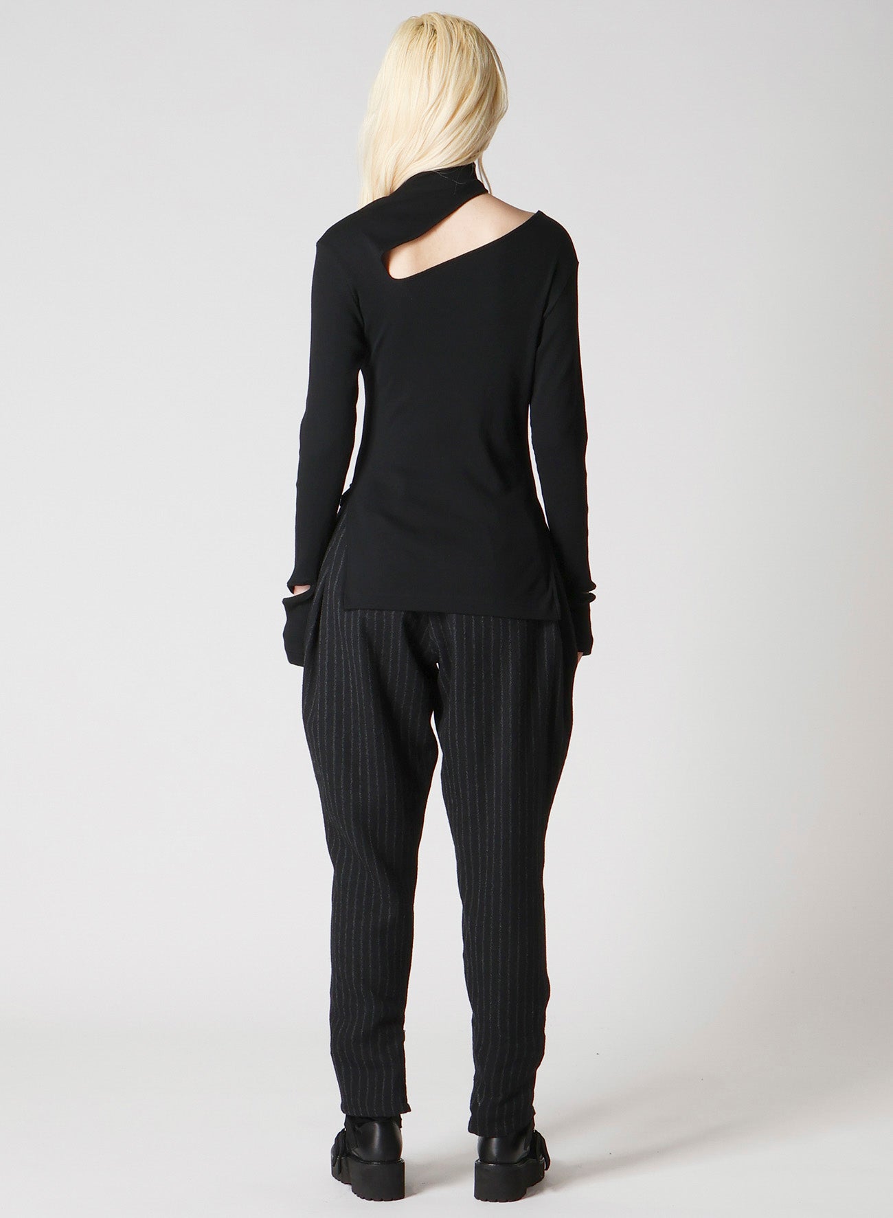 COTTON RAYON RIB SLIT HIGH NECK T-SHIRT