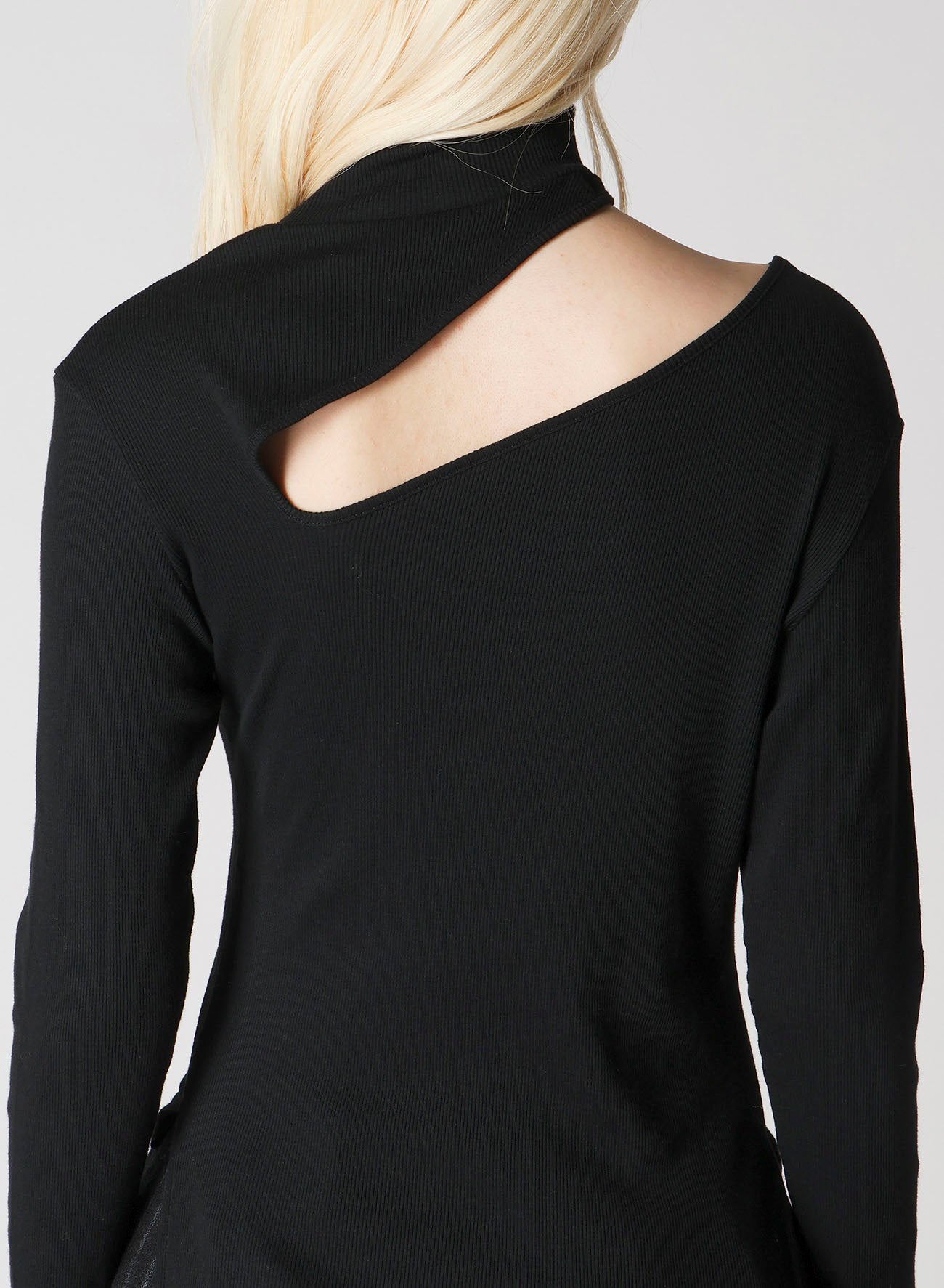 COTTON RAYON RIB SLIT HIGH NECK T-SHIRT
