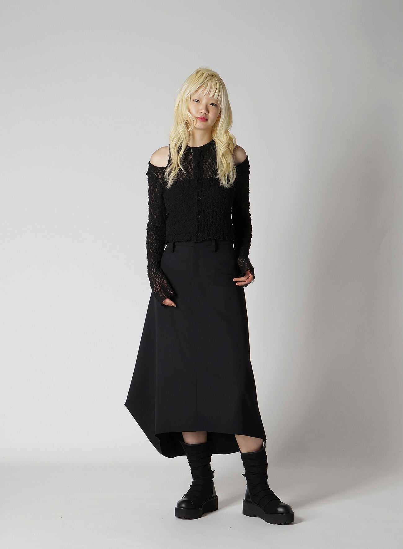 FLOWER SHIRRING SLIT CARDIGAN