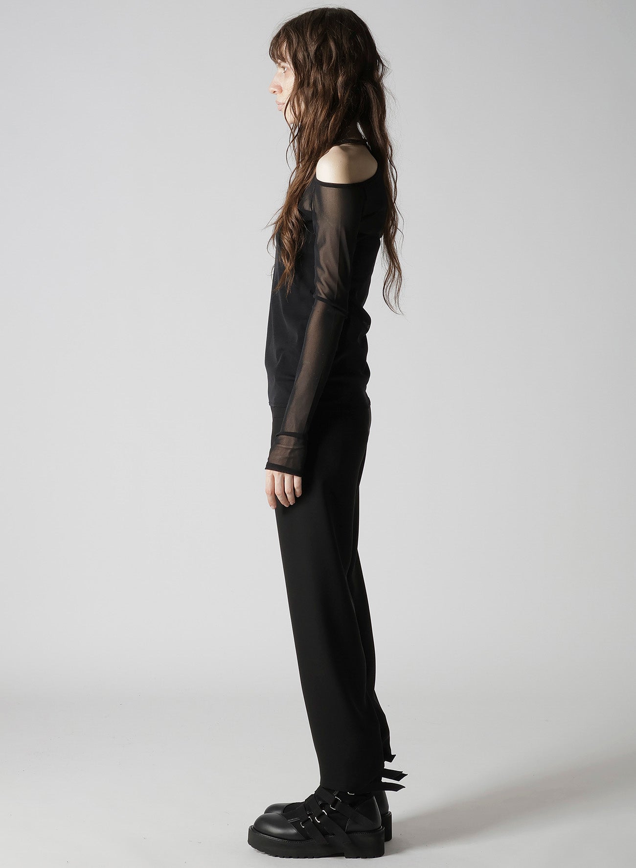 TULLE TIGHT OPEN SHOULDER T-SHIRT