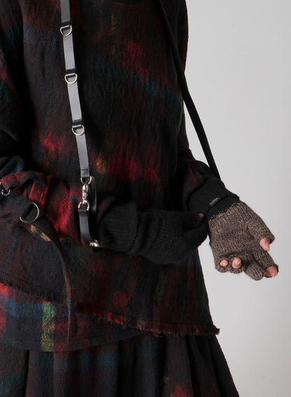 SLUB MIX BELTED MIDDLE FINGER GLOVE