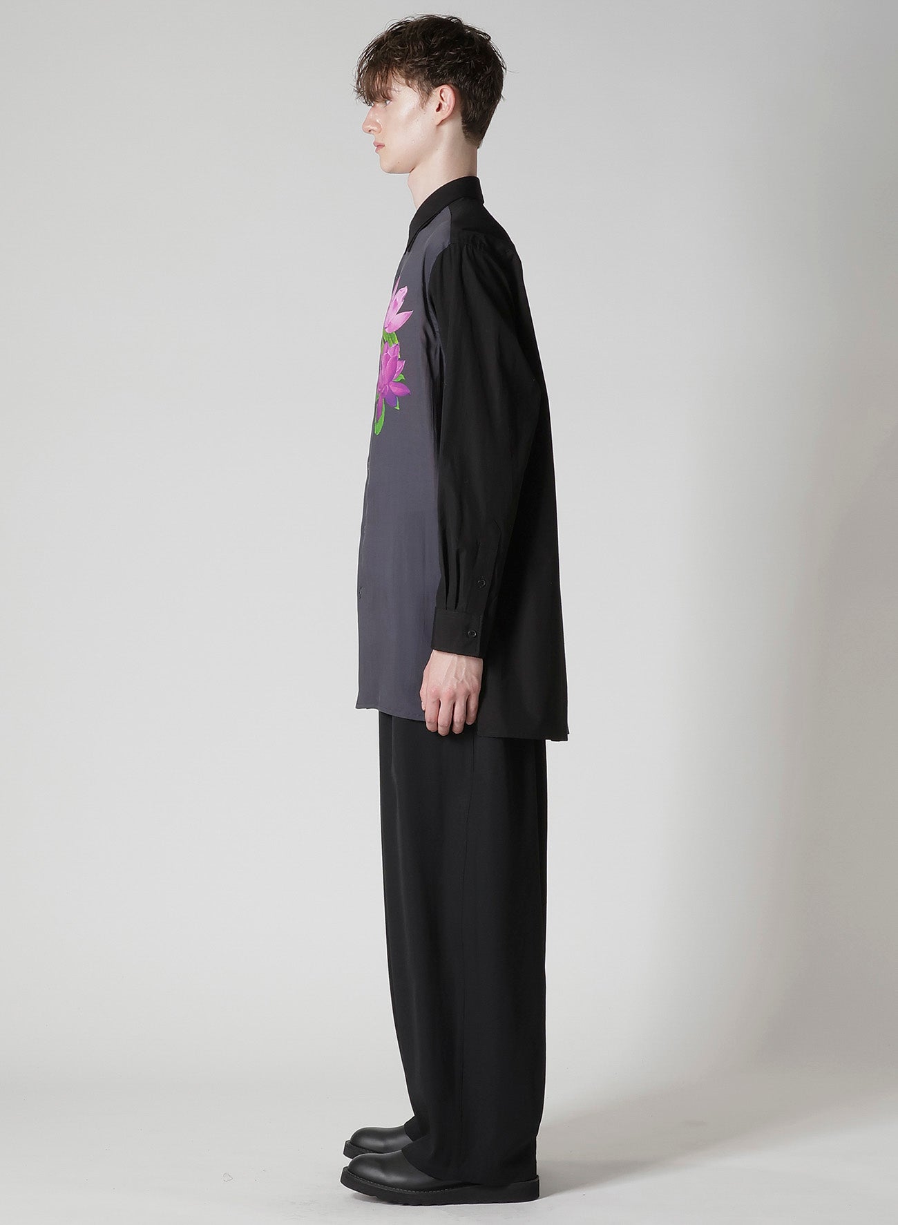 DOUBLE-COLLAR SHIRT IN BROAD AND CELLULOSE – GRAY LOTUS
