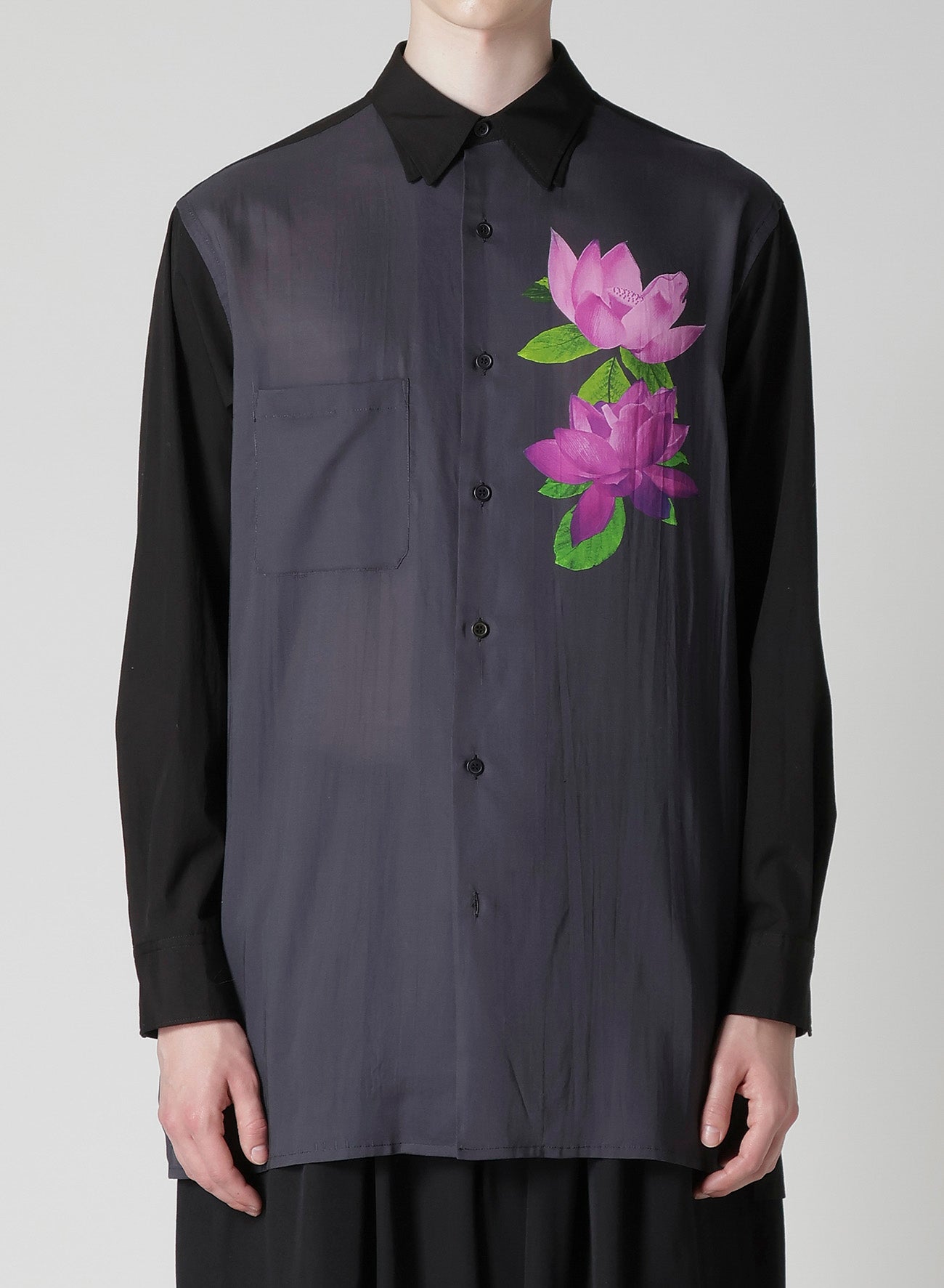 DOUBLE-COLLAR SHIRT IN BROAD AND CELLULOSE – GRAY LOTUS