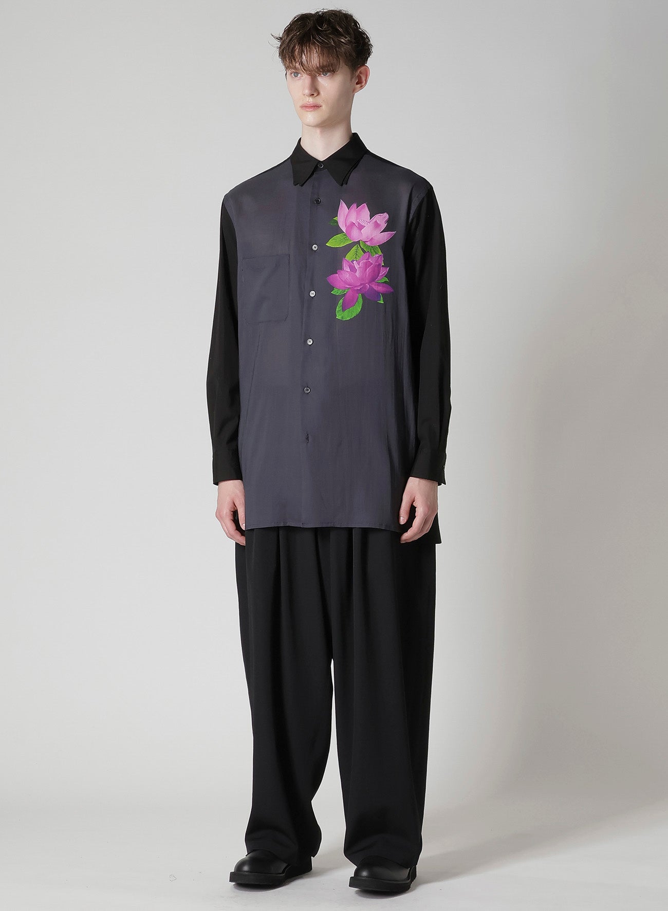 DOUBLE-COLLAR SHIRT IN BROAD AND CELLULOSE – GRAY LOTUS