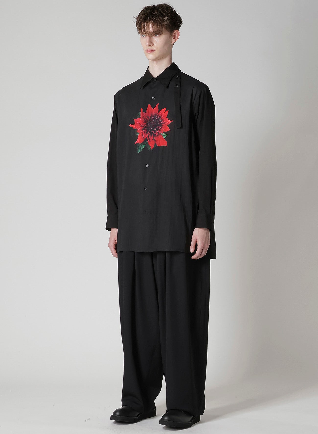OVERSIZED SILHOUETTE SHIRT IN BROAD AND CELLULOSE – BLACK DAHLIA