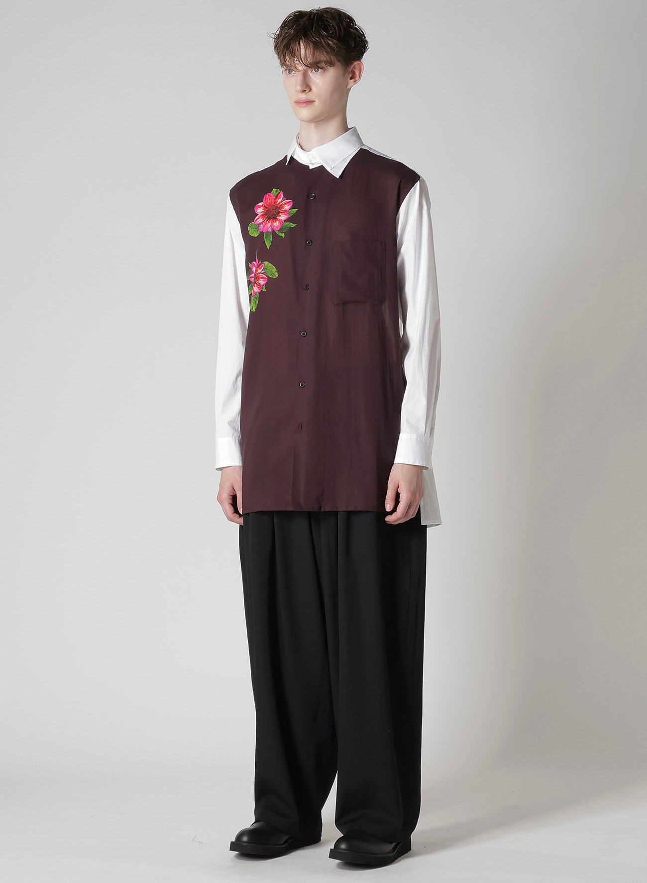 OVERSIZED SILHOUETTE SHIRT IN BROAD AND CELLULOSE – TWO FLOWERS