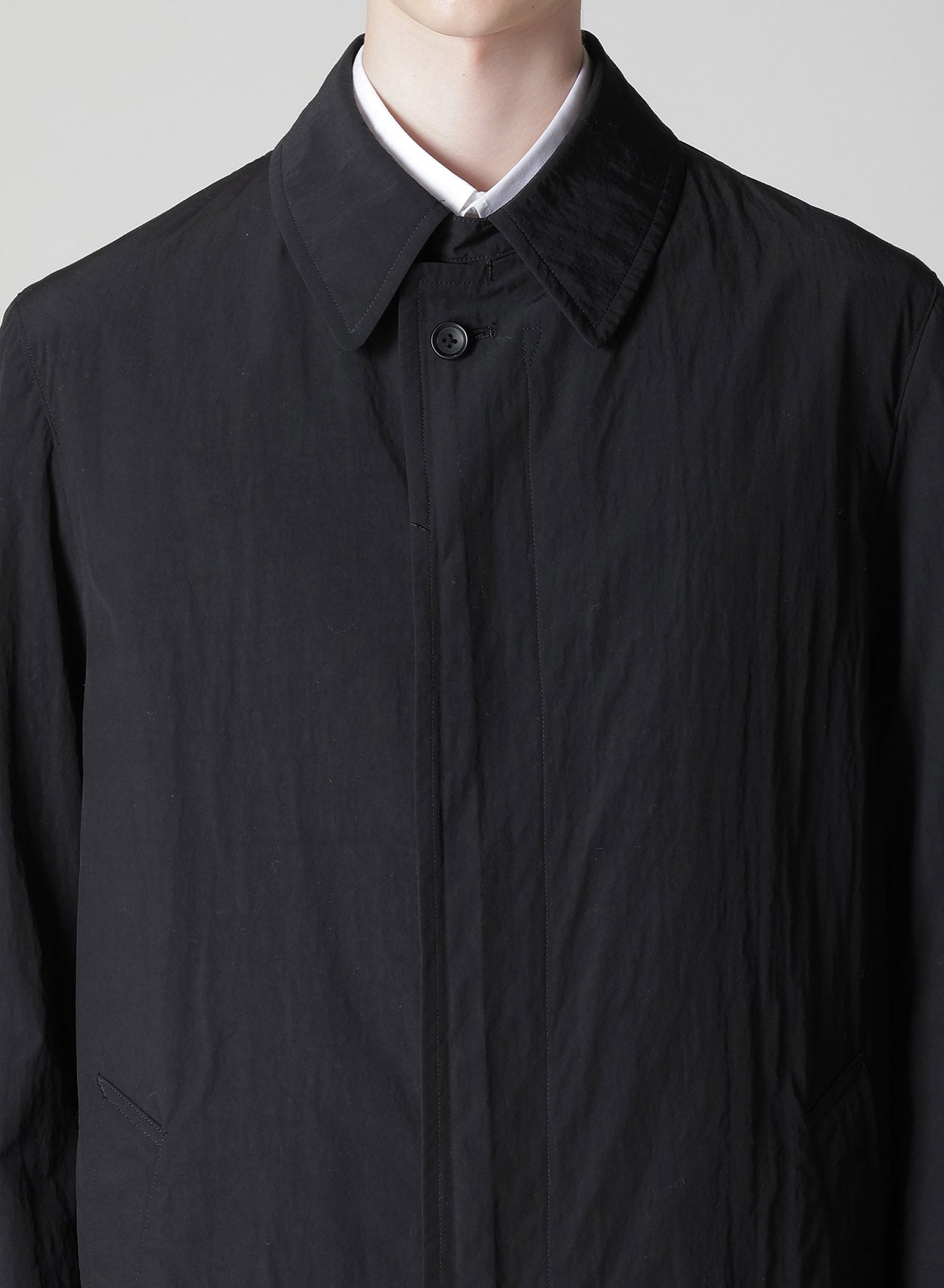 NYLON WEATHER COAT WITH FLY FRONT COLLAR