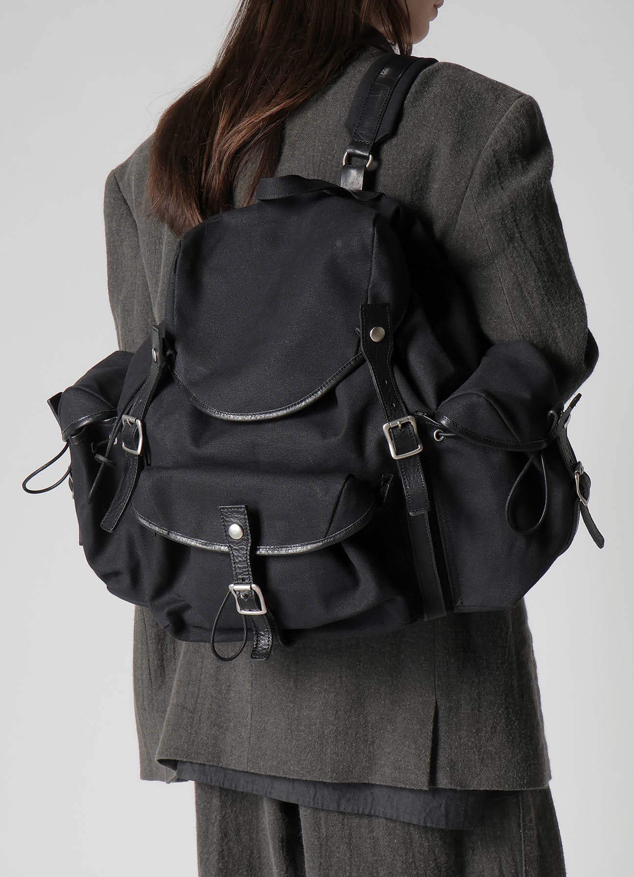 NO.8 BLACK CANVAS MILITARY RUCKSACK