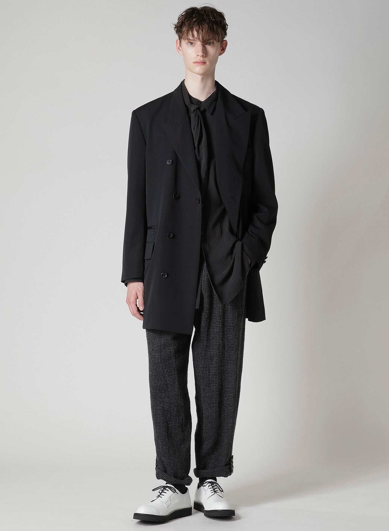 WOOL GABARDINE DOUBLE-BREASTED JACKET