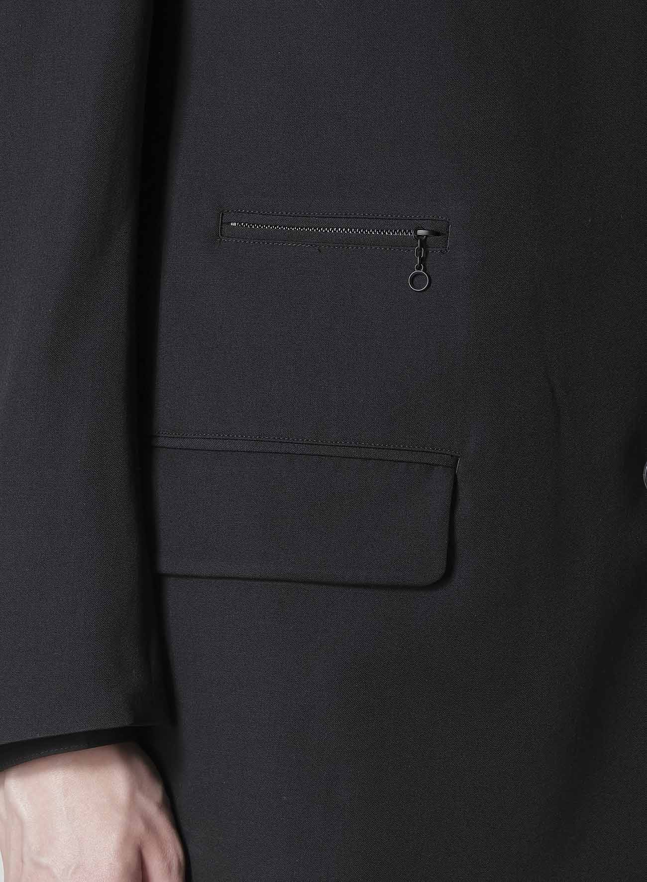 WOOL GABARDINE JACKET WITH A 3-BUTTON FRONT
