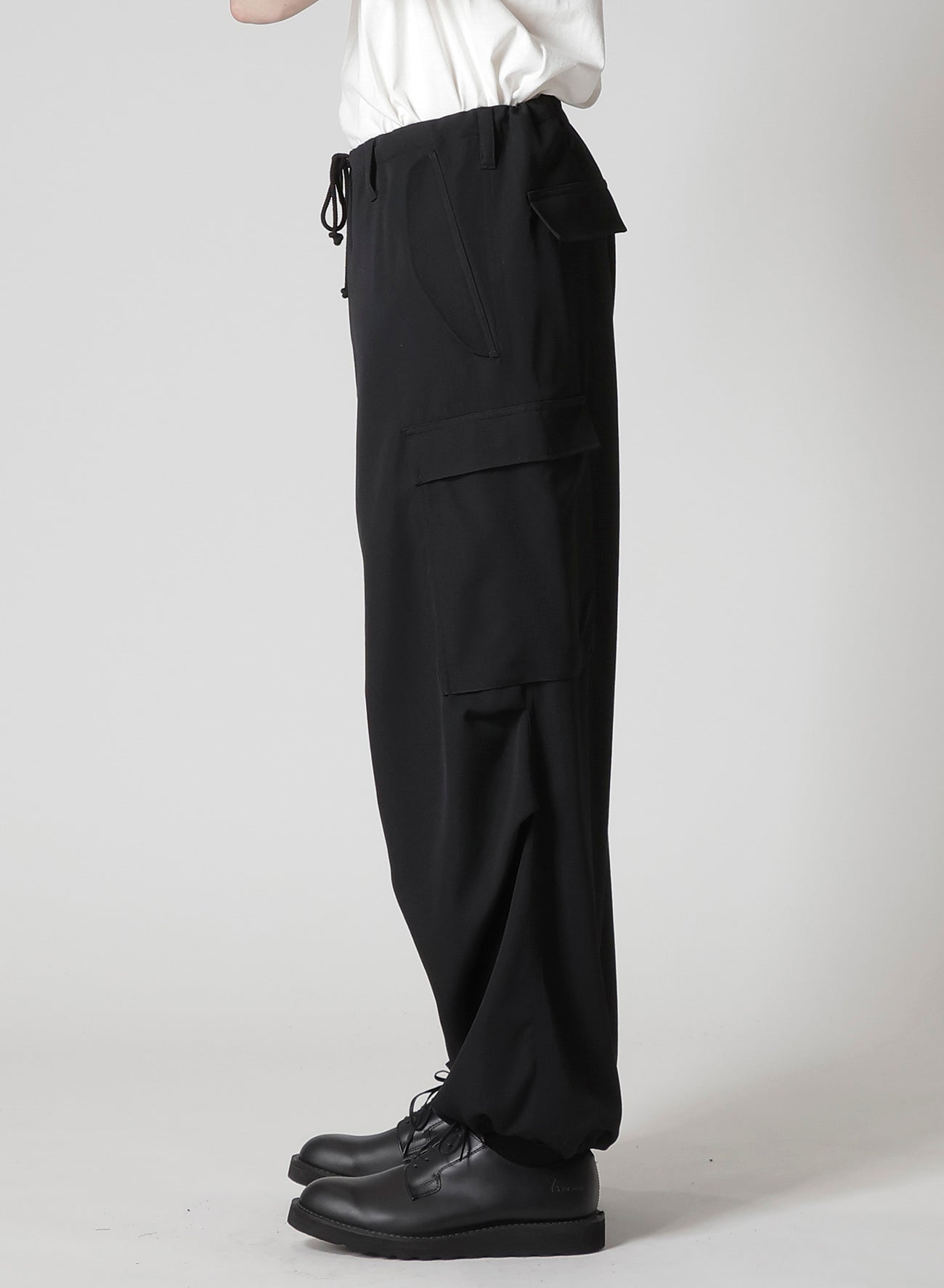 WOOL GABARDINE CARGO PANTS