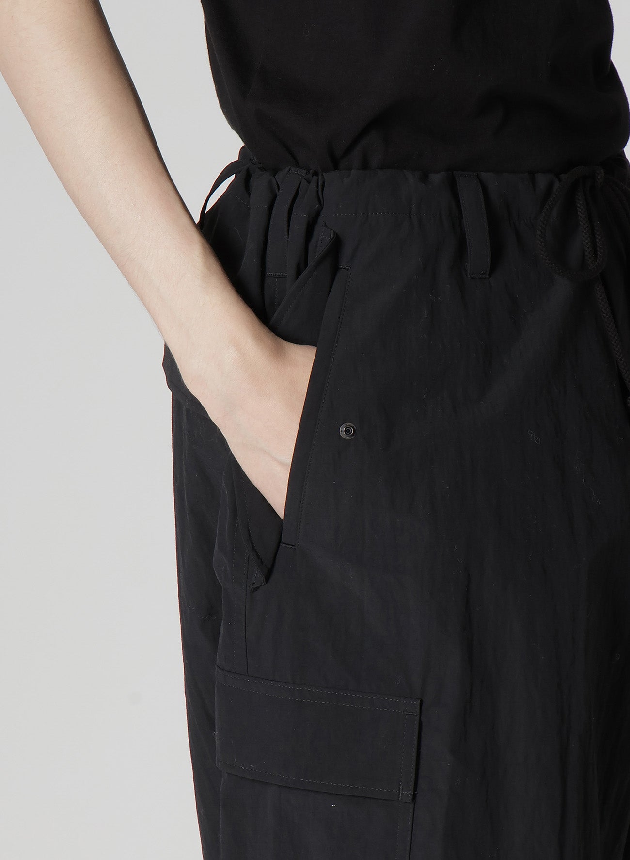 NYLON WEATHER CARGO PANTS
