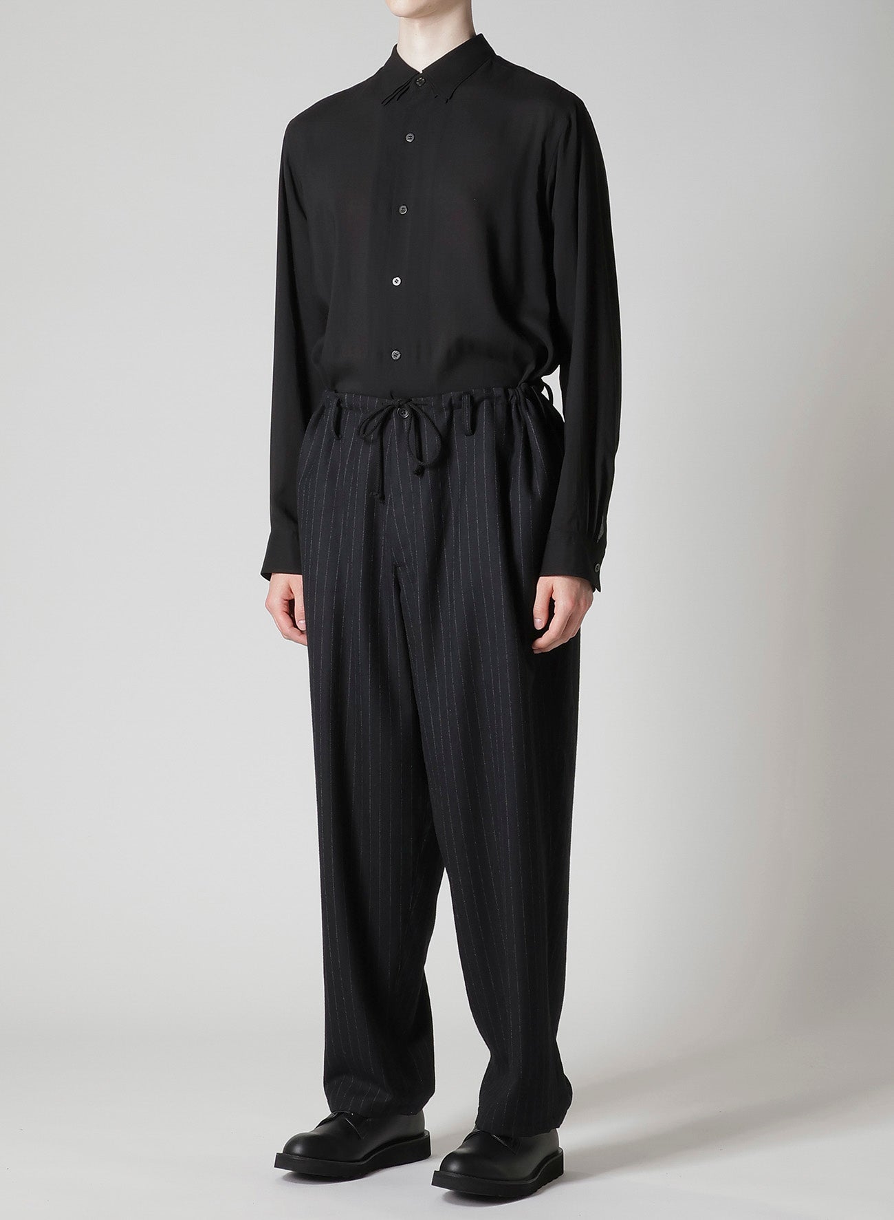 STRIPED SERGE WIDE-LEG DRAWSTRING PANTS