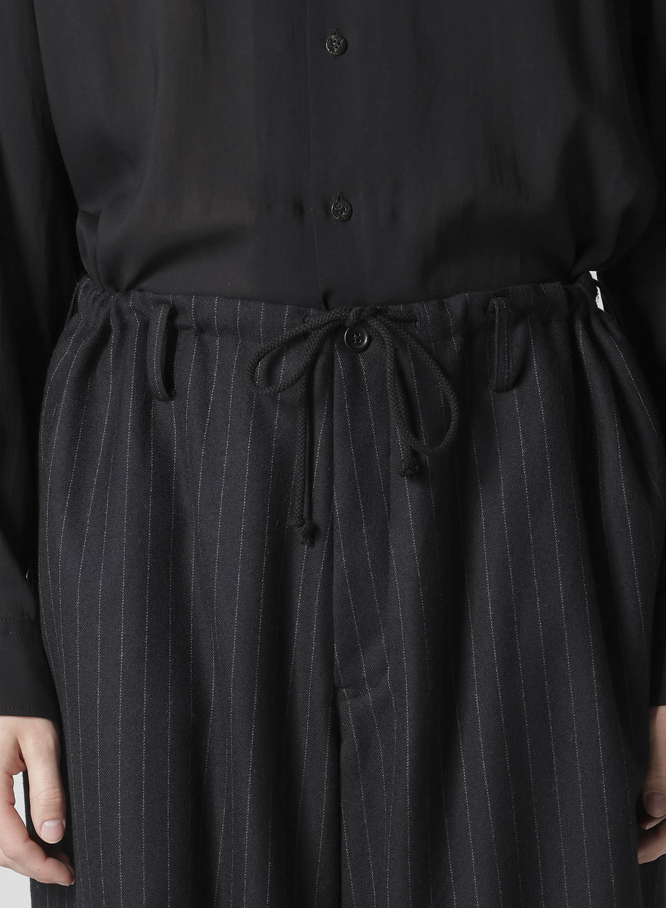 STRIPED SERGE WIDE-LEG DRAWSTRING PANTS