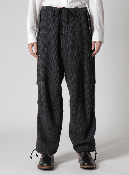HOUNDSTOOTH CARGO PANTS WITH HAND STITCH