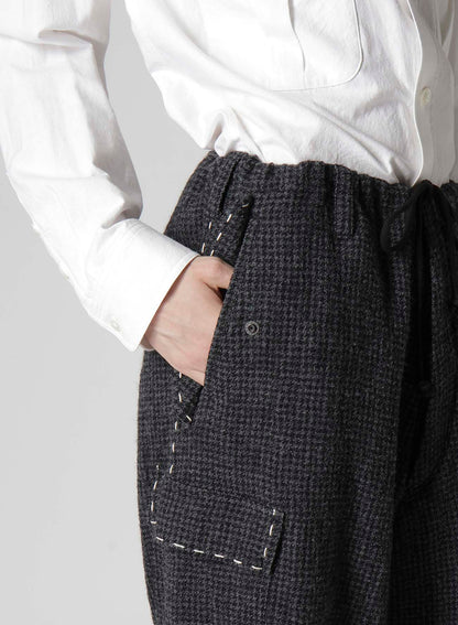 HOUNDSTOOTH CARGO PANTS WITH HAND STITCH