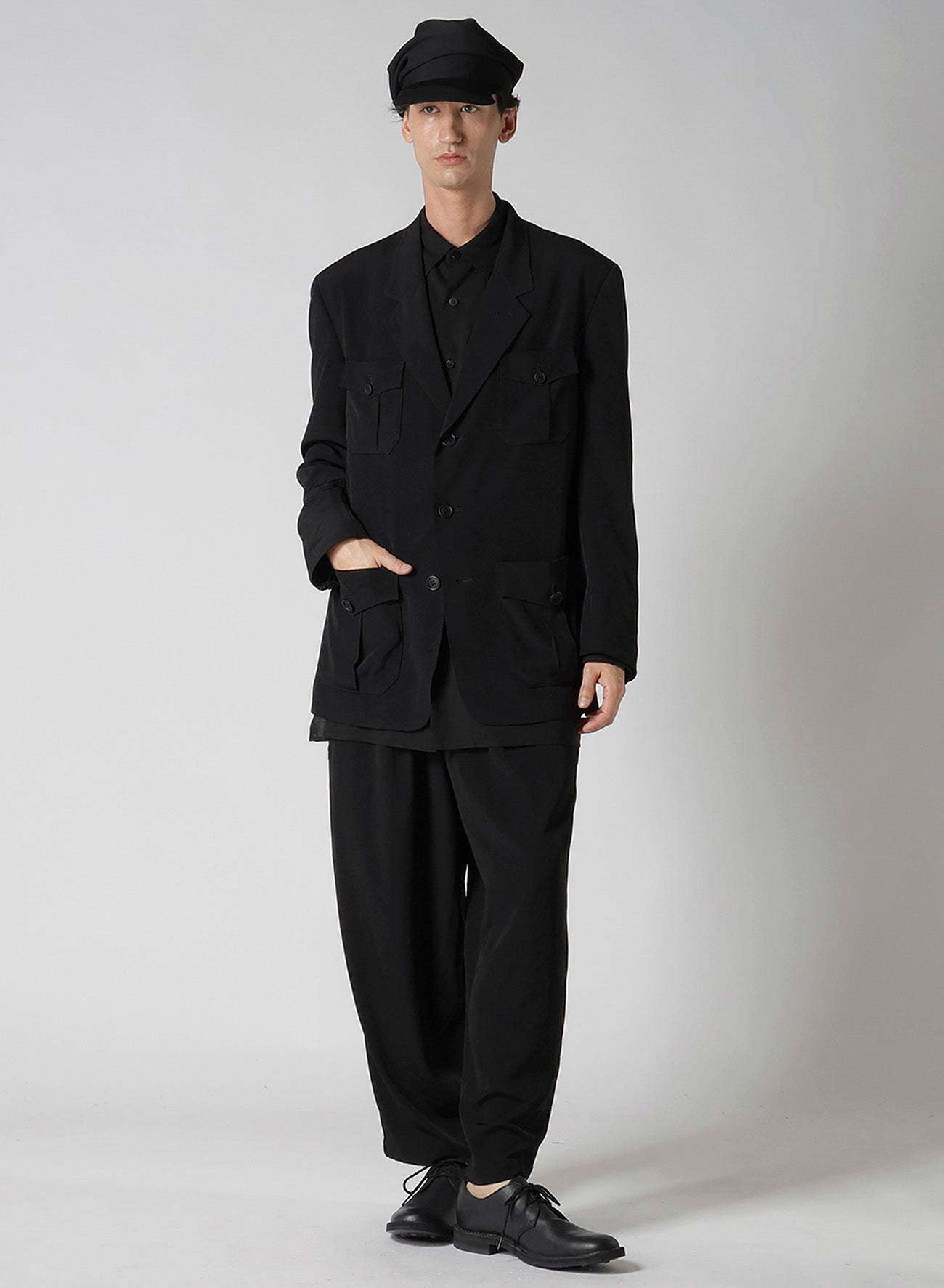 【完売の為非表示】WOOL GABARDINE DRAPE CAP