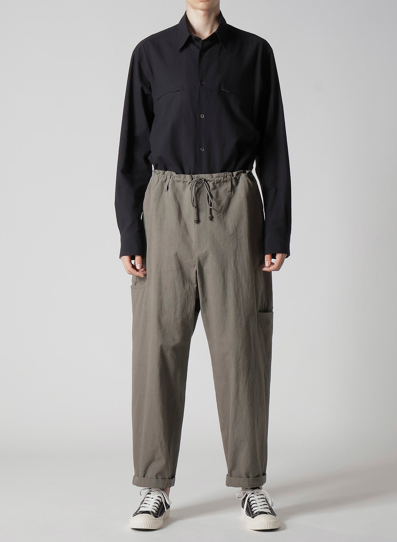 COTTON POPLIN PANTS WITH RIGHT AND LEFT LEG POCKETS