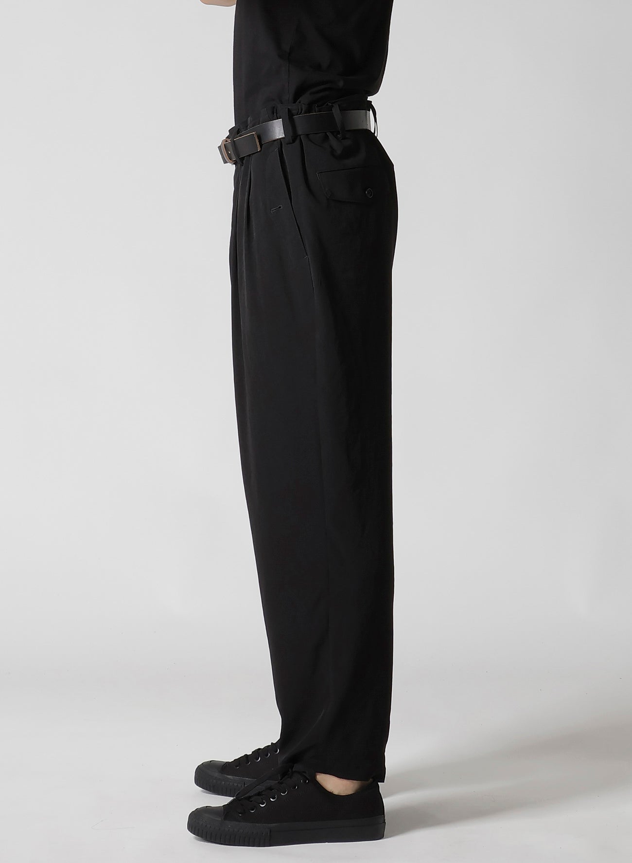 TA TUXEDO PANTS WITH POCKET DETAIL