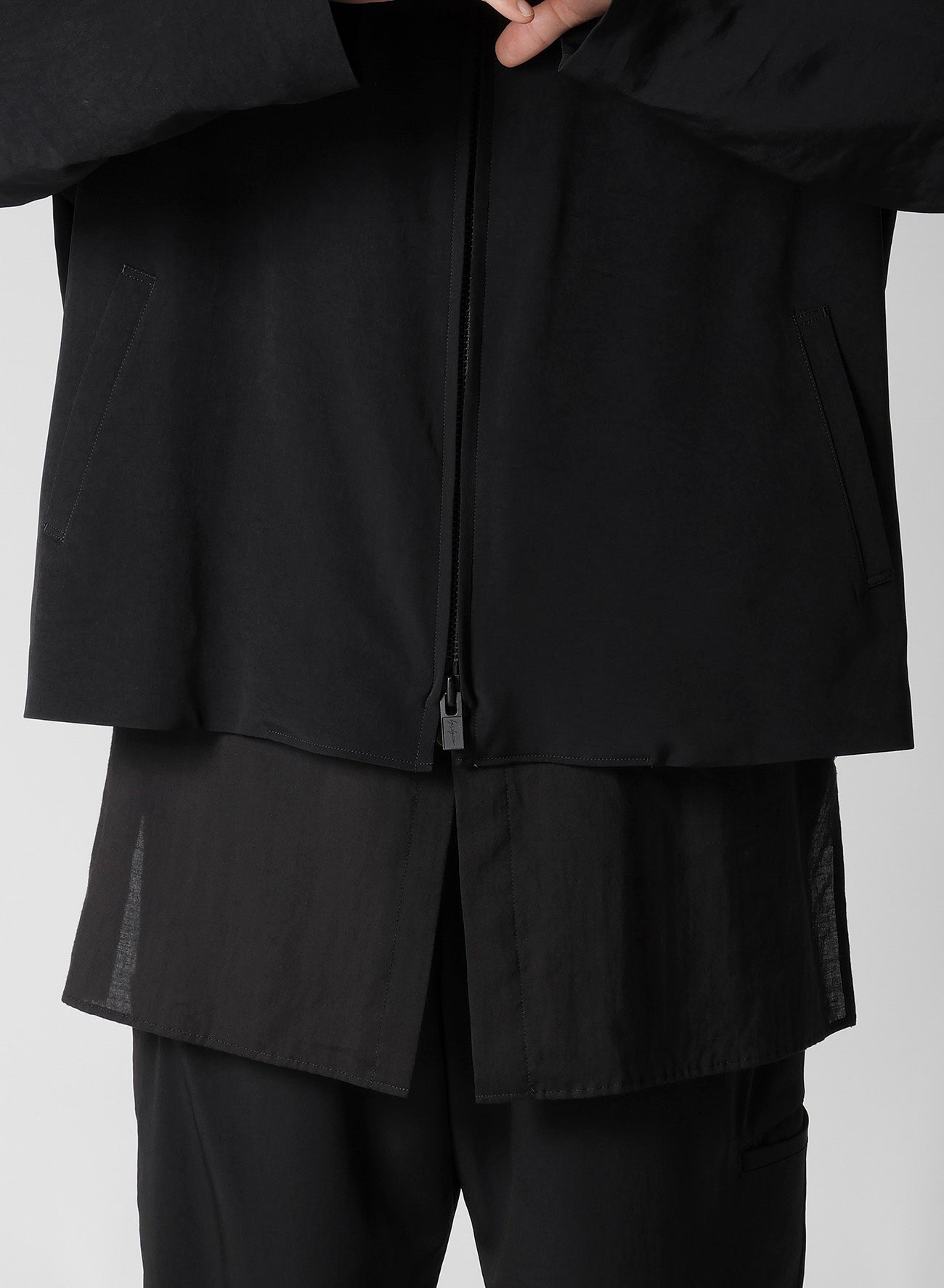 TA TUXEDO BLOUSON WITH FLAP POCKET