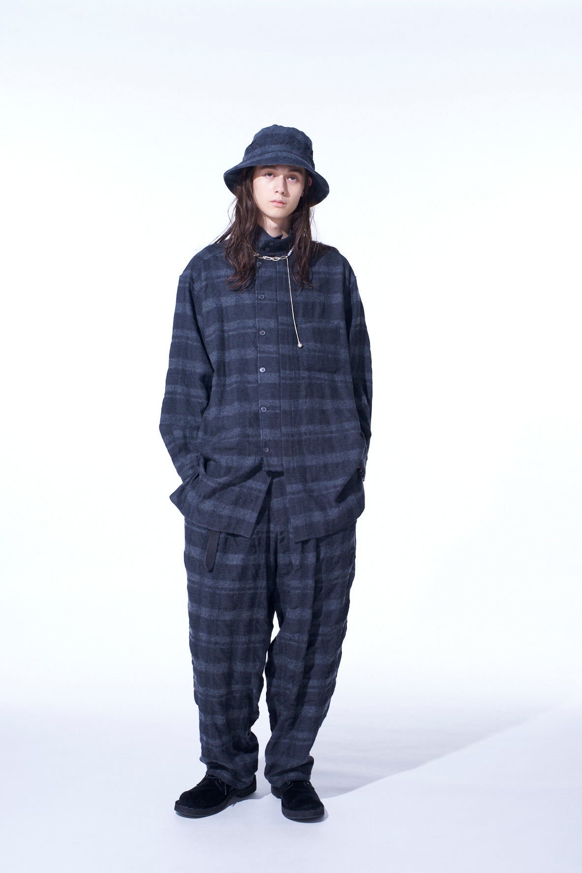 FULLING FINISHED SHADOW CHECK 3-TUCK WIDE TROUSERS