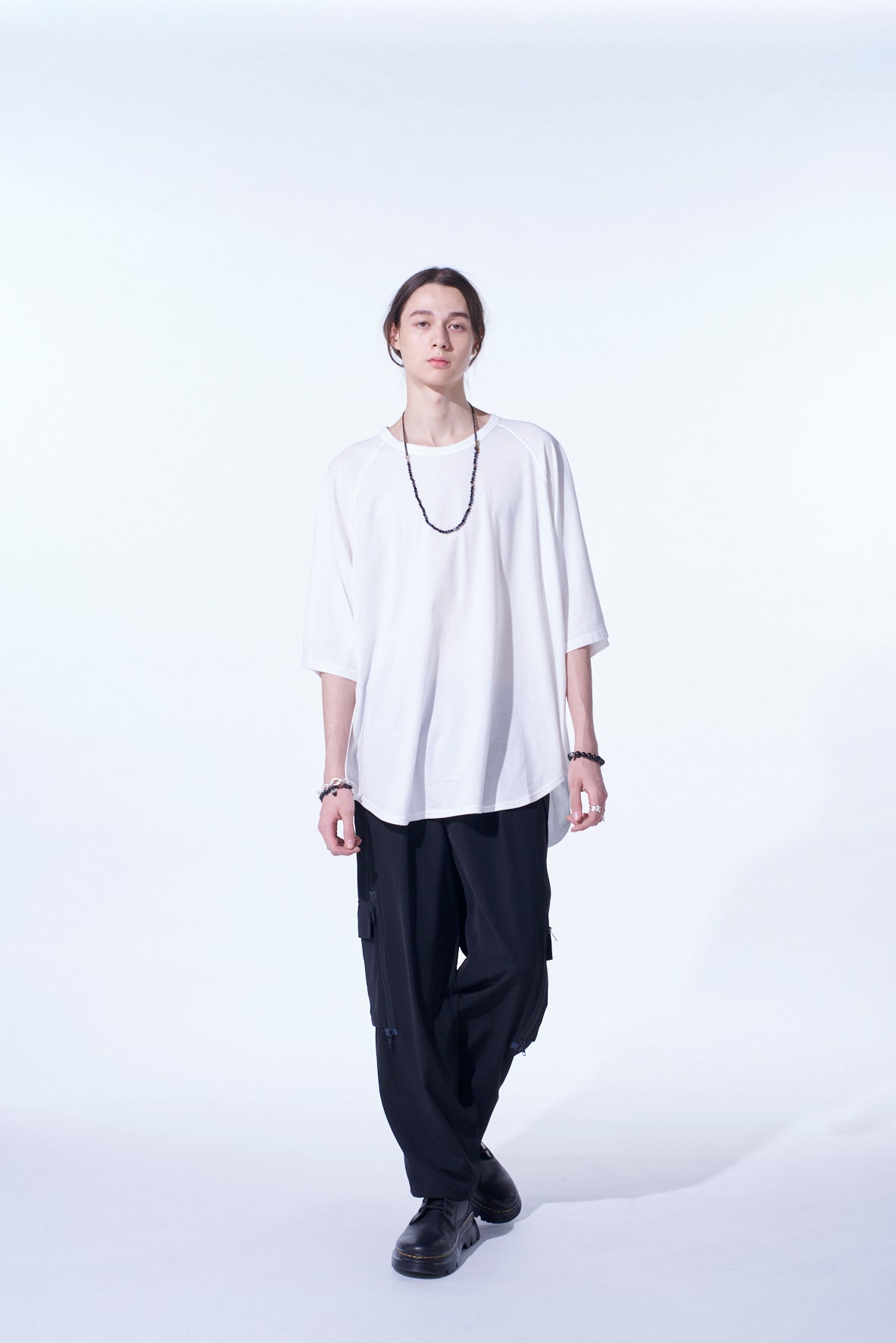 SOFT JERSEY BACK CENTER STITCH OVERSIZED RAGLAN SLEEVE T-SHIRT