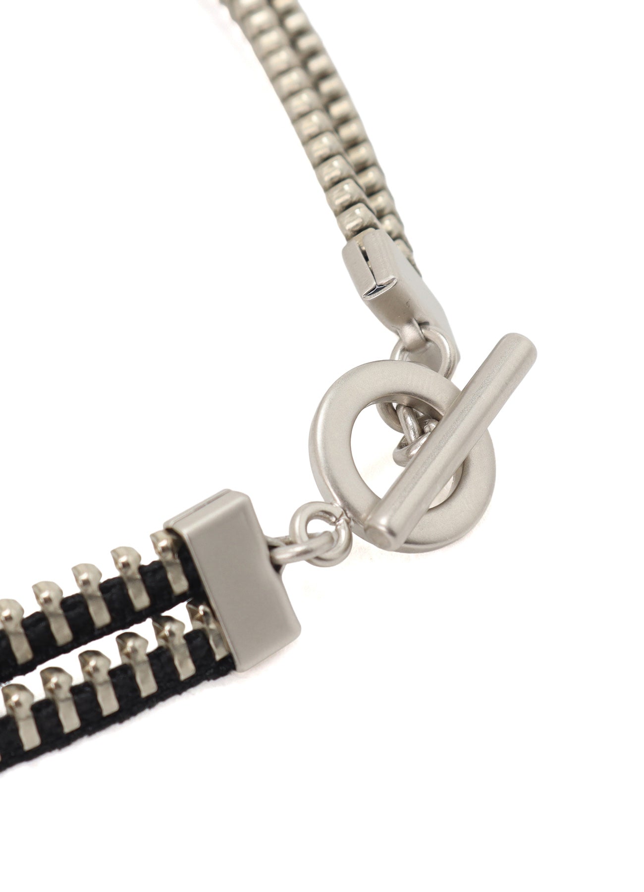 LAYERED ZIPPER NECKLACE