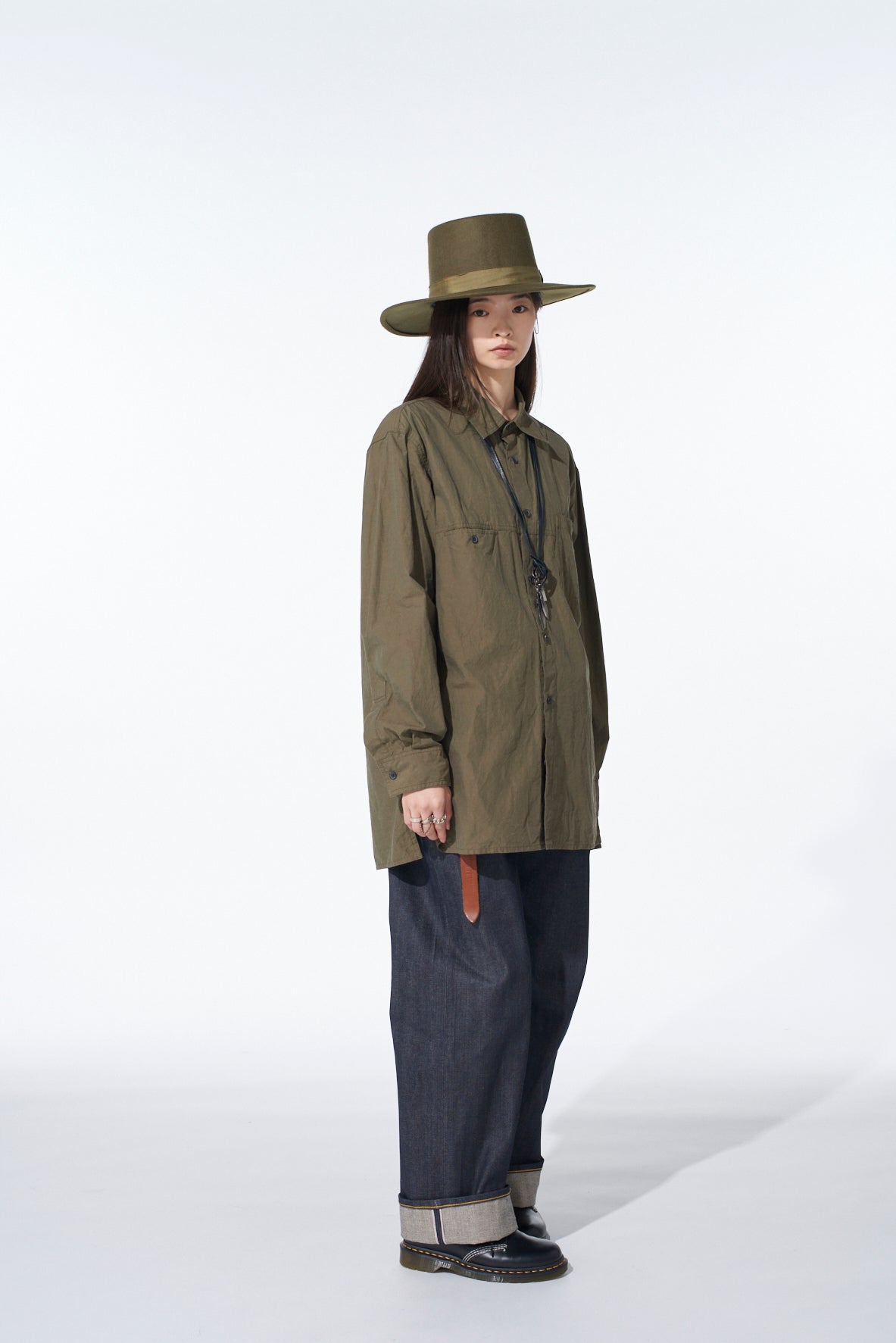 COTTON LINEN SINGLE WELT POCKET SHIRT